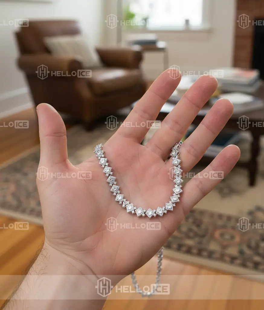 Helloice Review Image