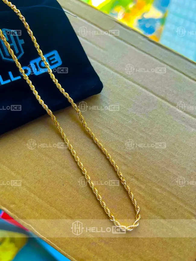 Helloice Review Image