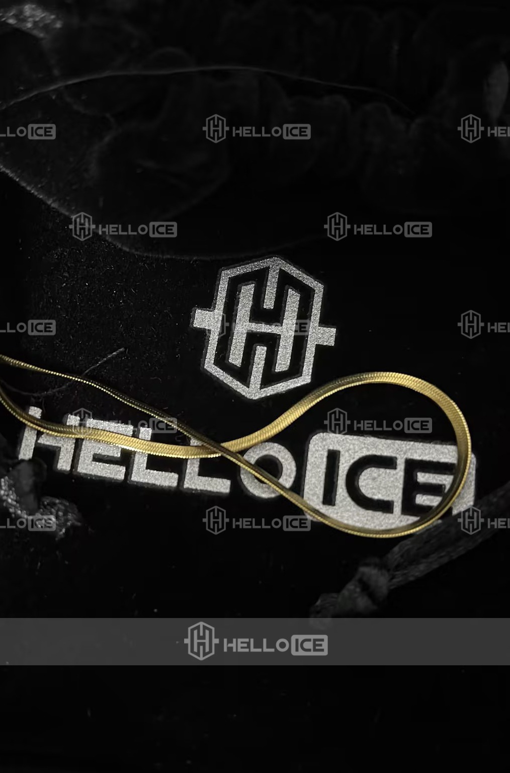 Helloice Review Image