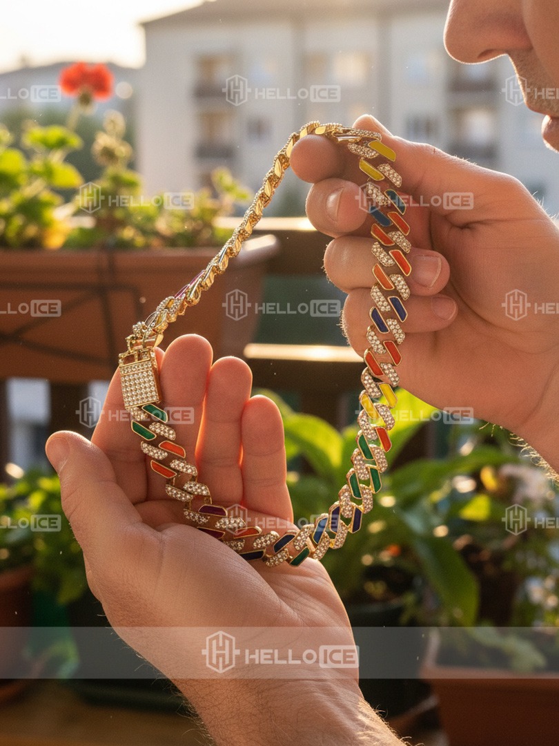 Helloice Review Image