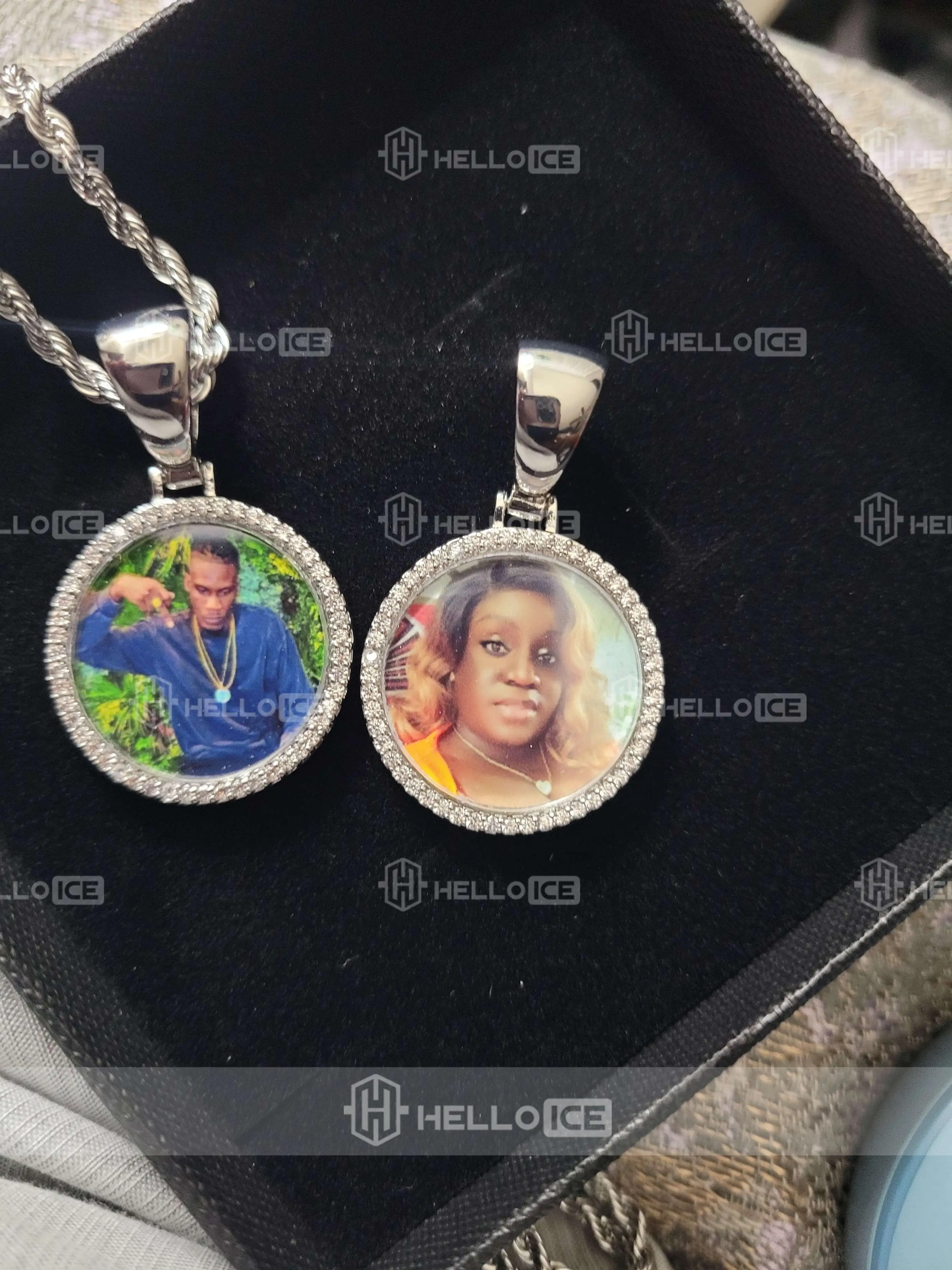 Helloice Review Image