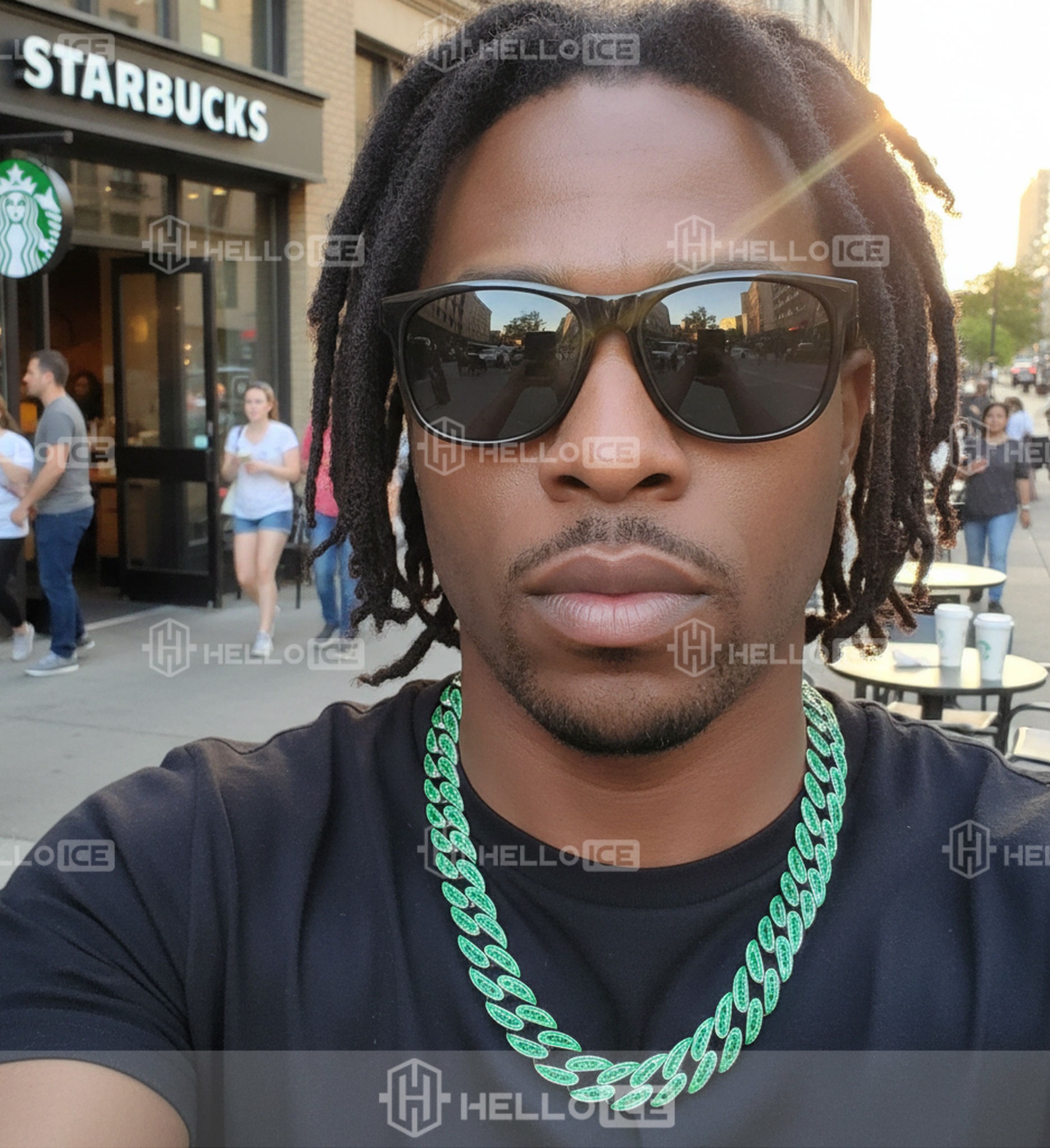 Helloice Review Image