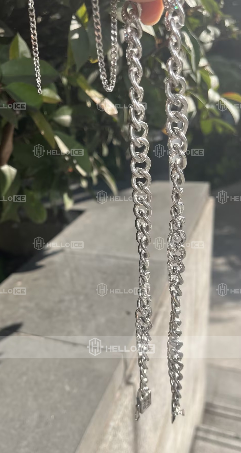 Helloice Review Image