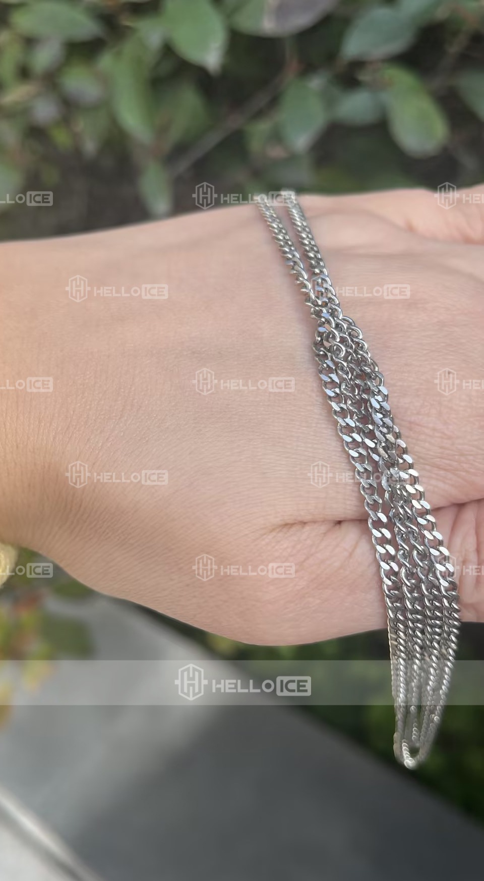 Helloice Review Image