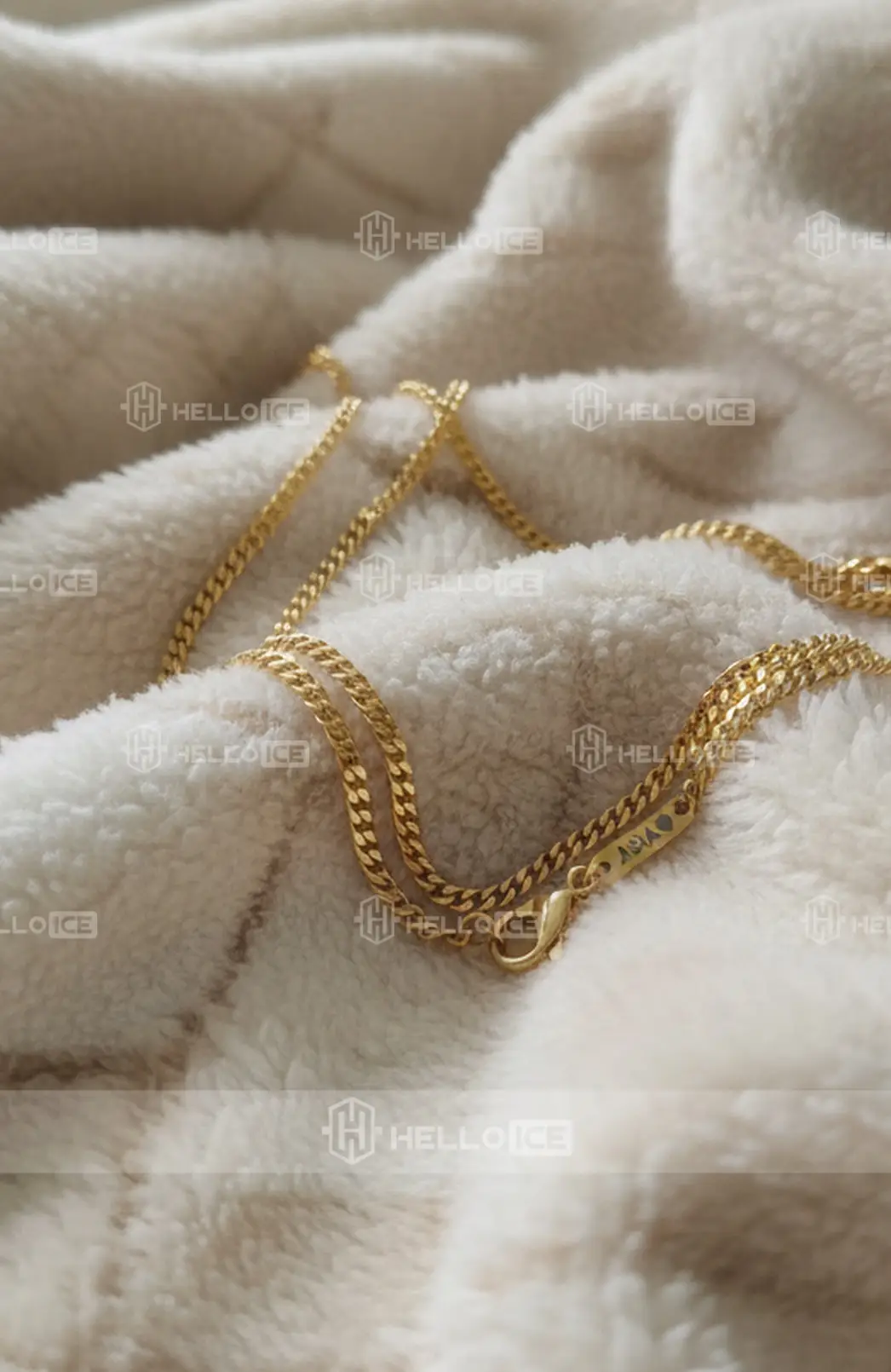 Helloice Review Image