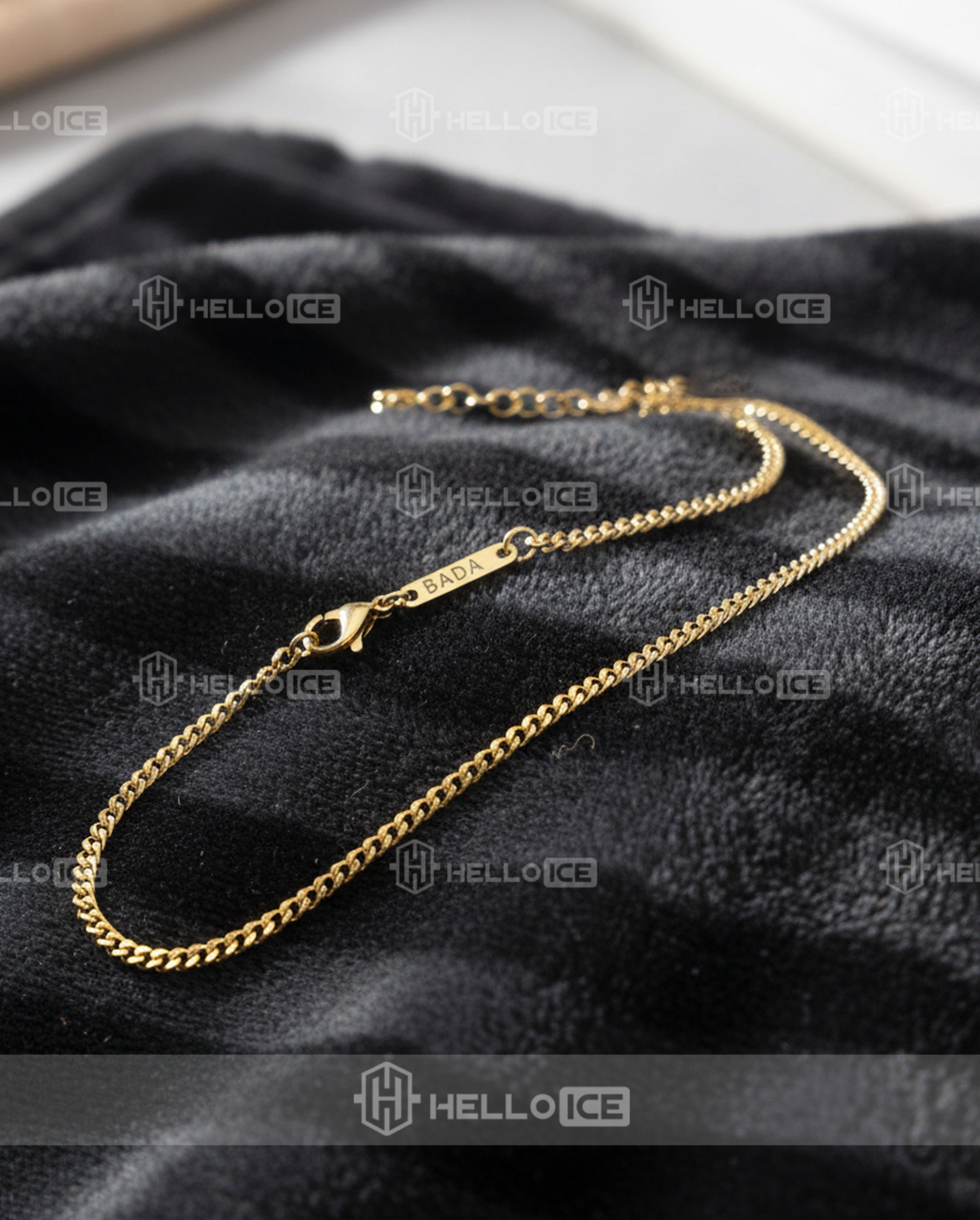 Helloice Review Image