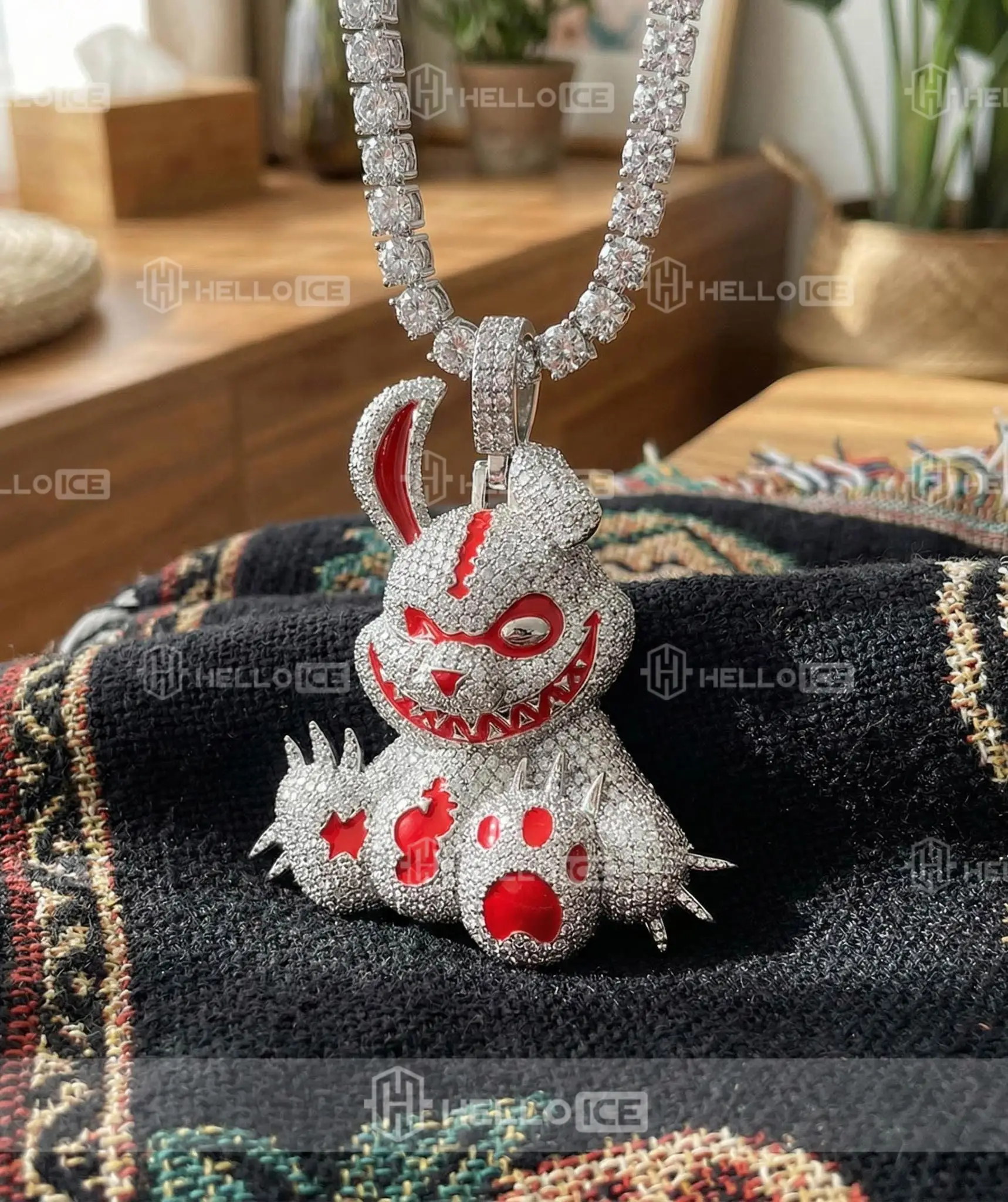 Helloice Review Image