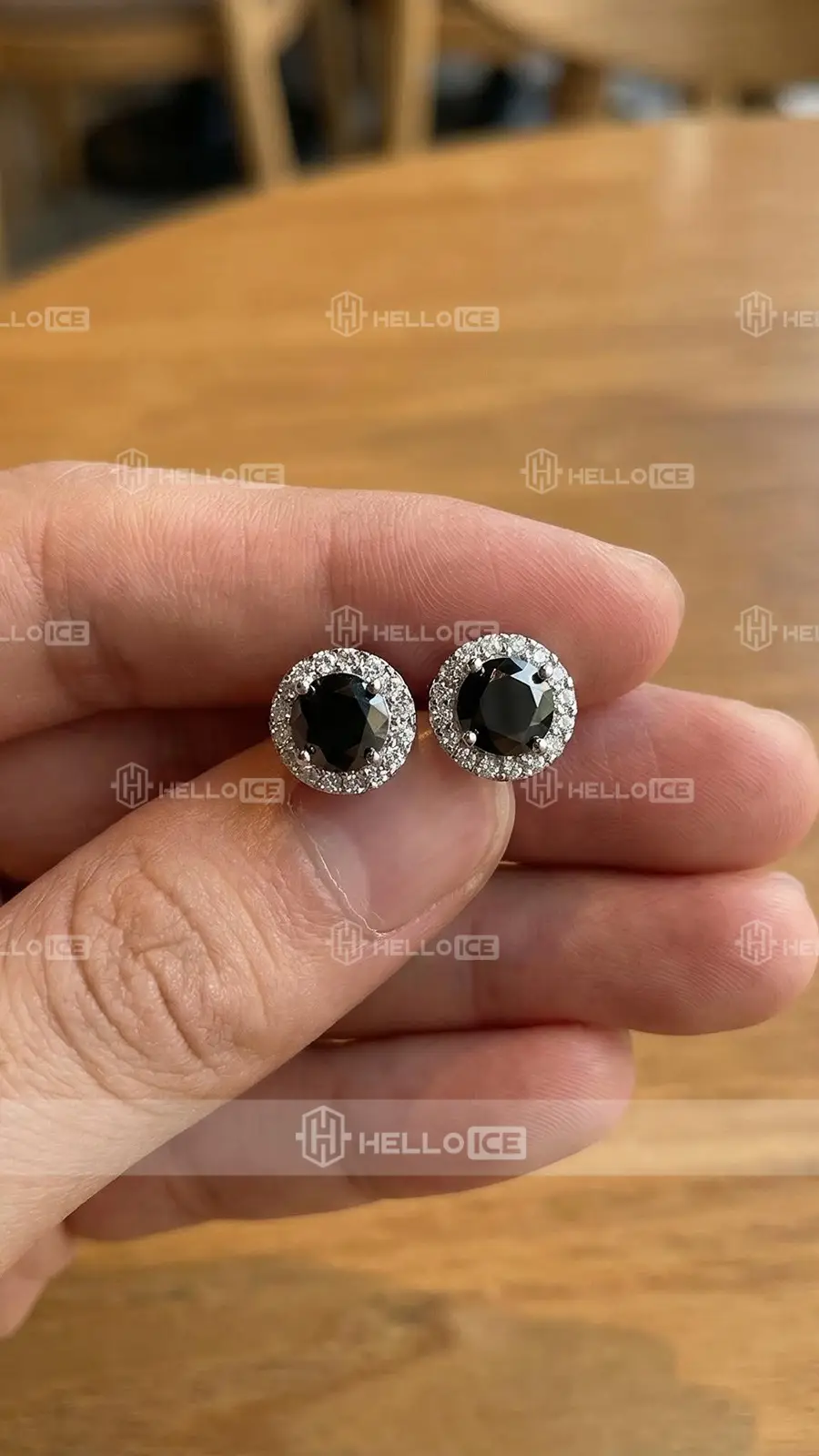 Helloice Review Image