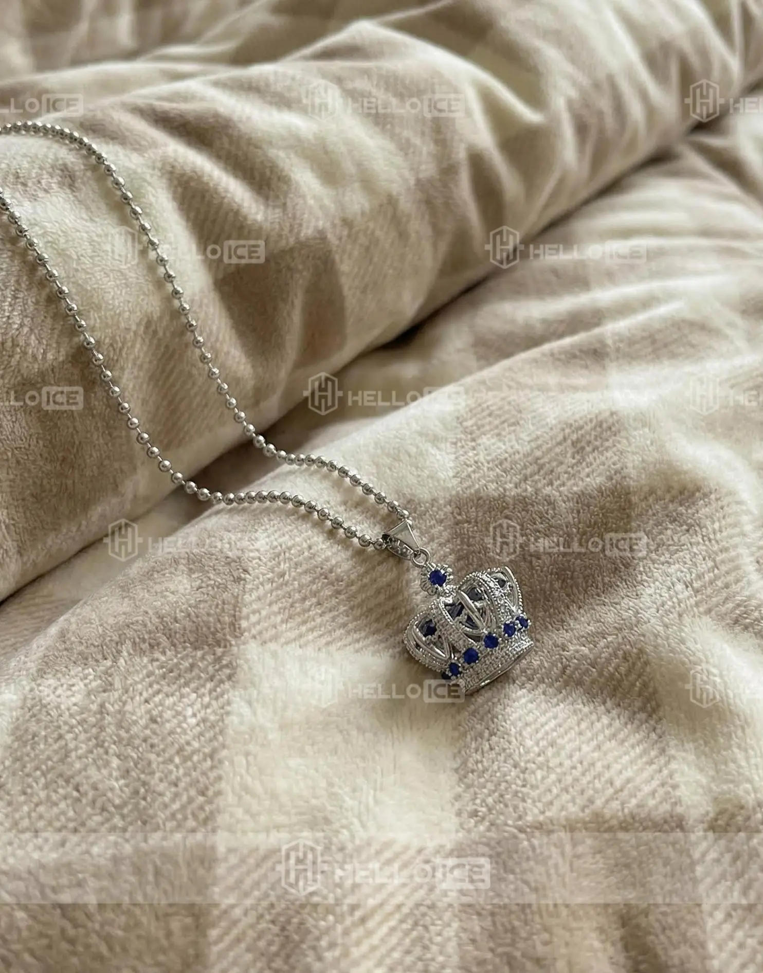 Helloice Review Image