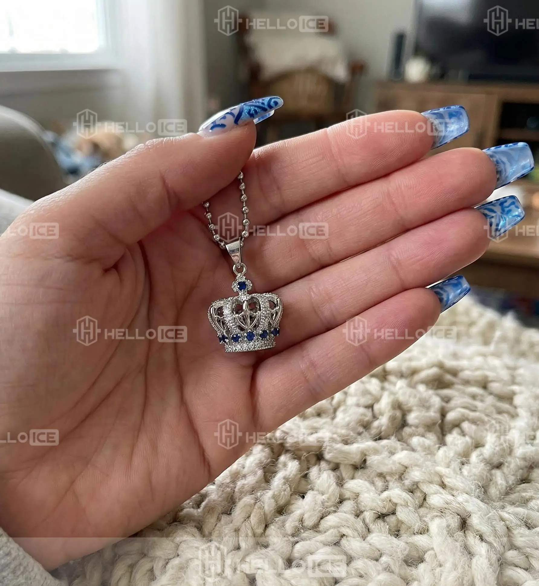 Helloice Review Image