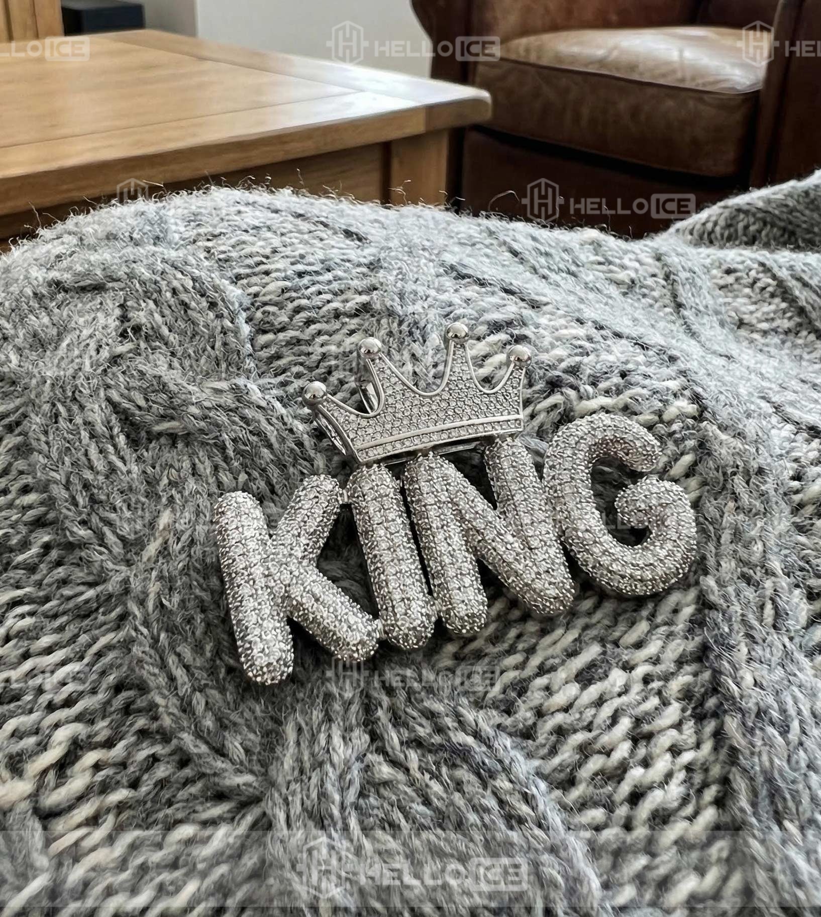 Helloice Review Image