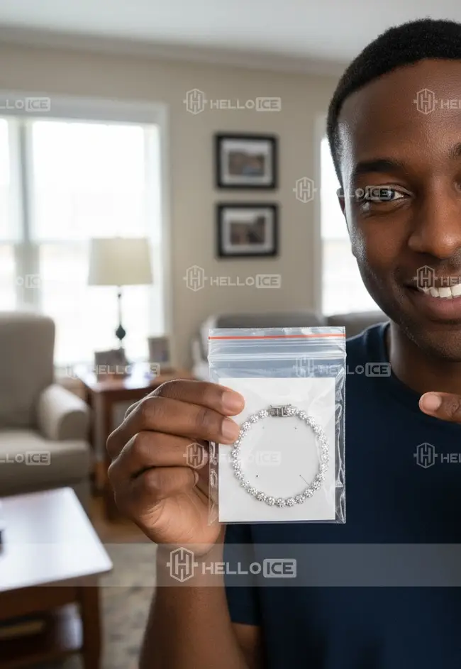 Helloice Review Image