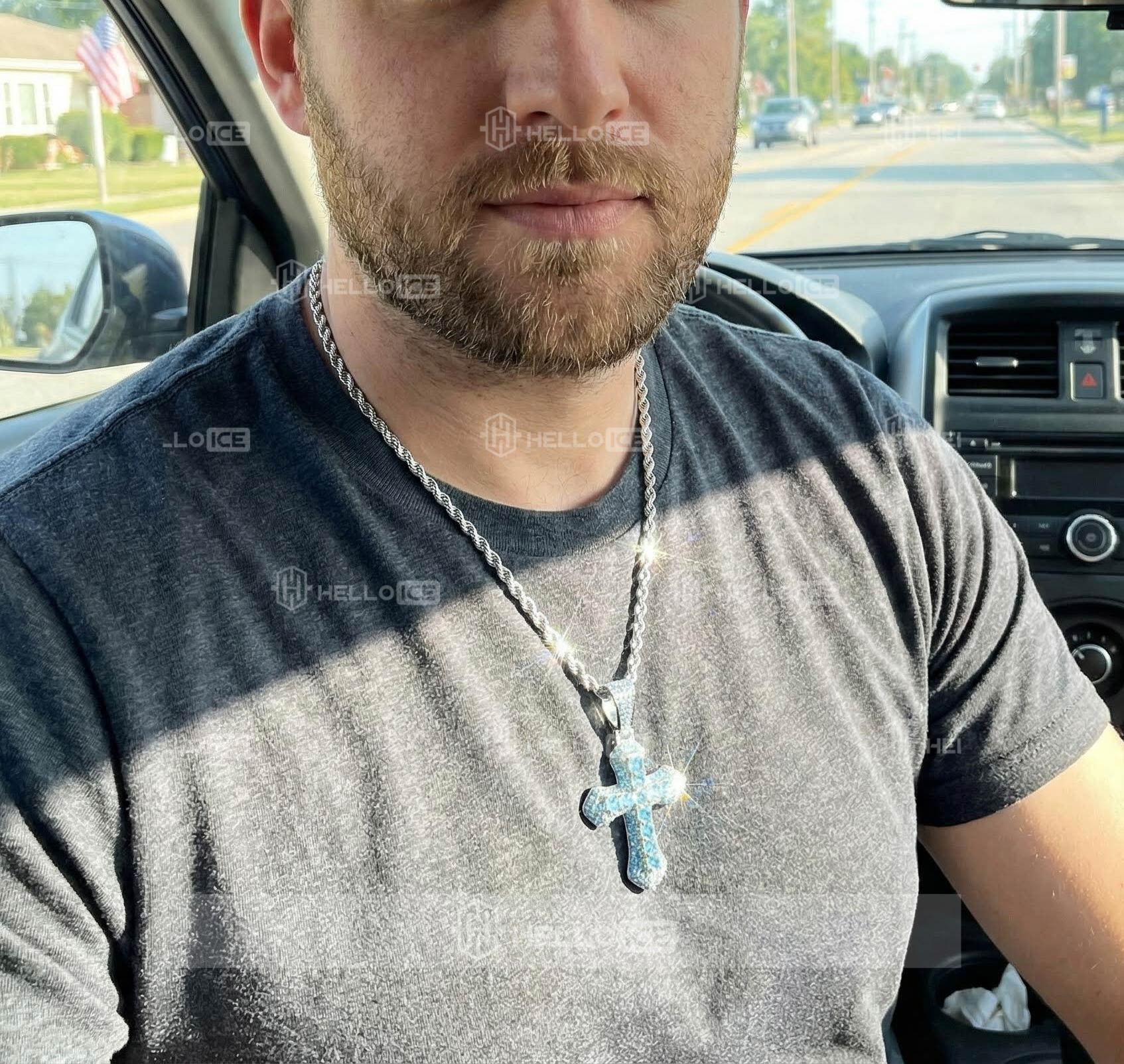 Helloice Review Image