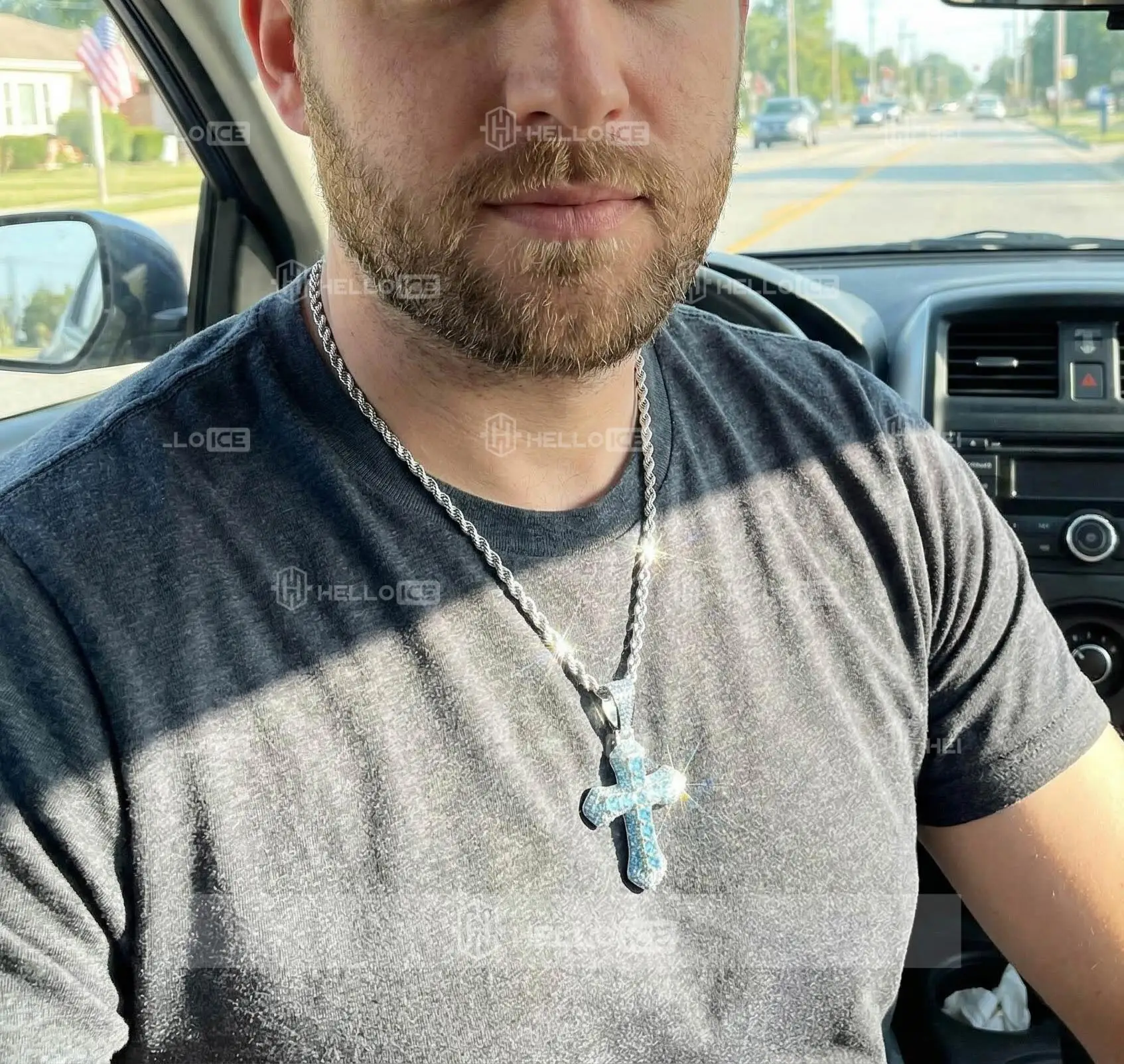 Helloice Review Image