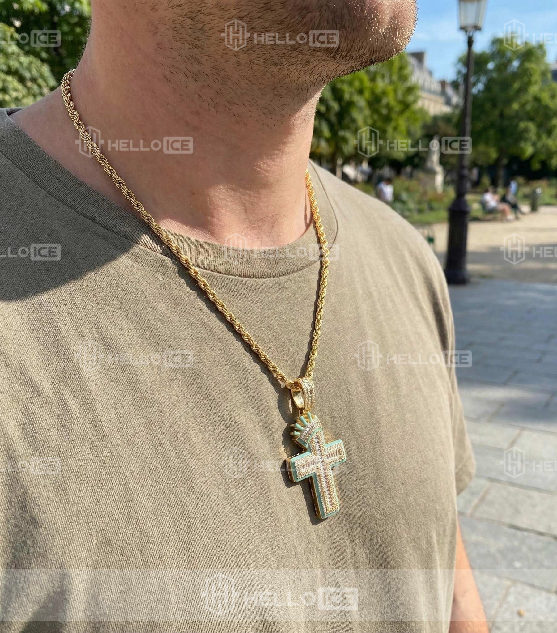 Helloice Review Image