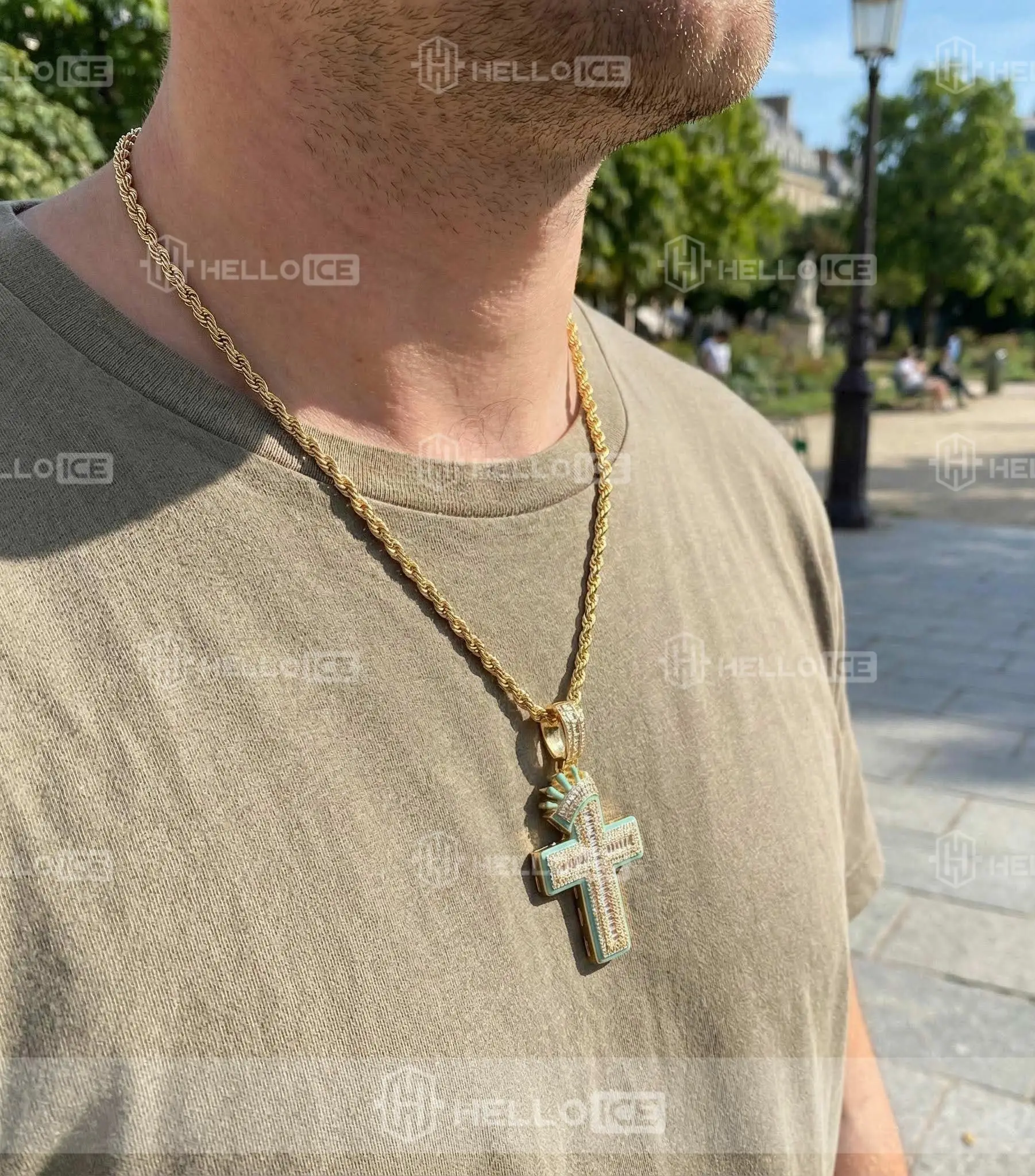 Helloice Review Image