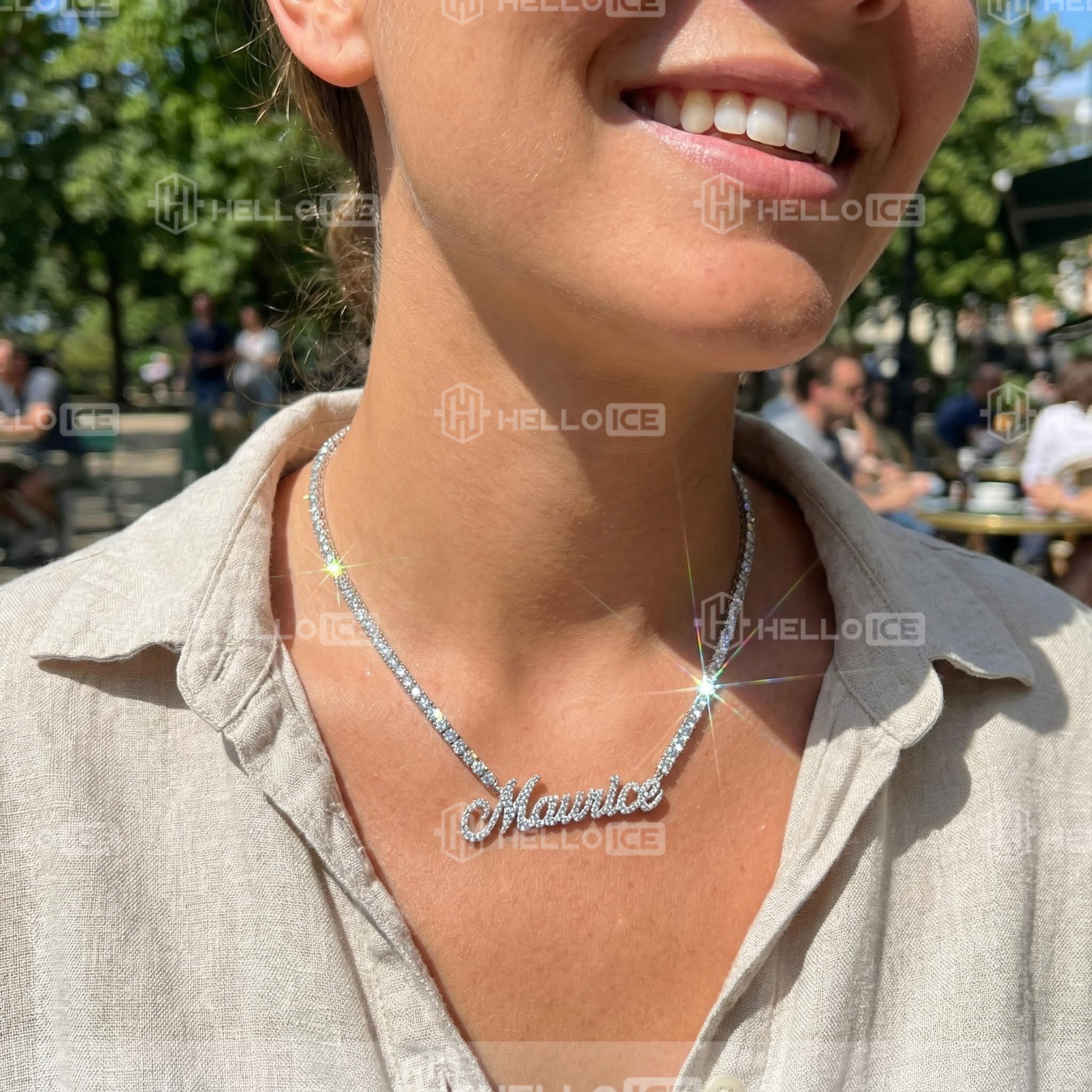 Helloice Review Image