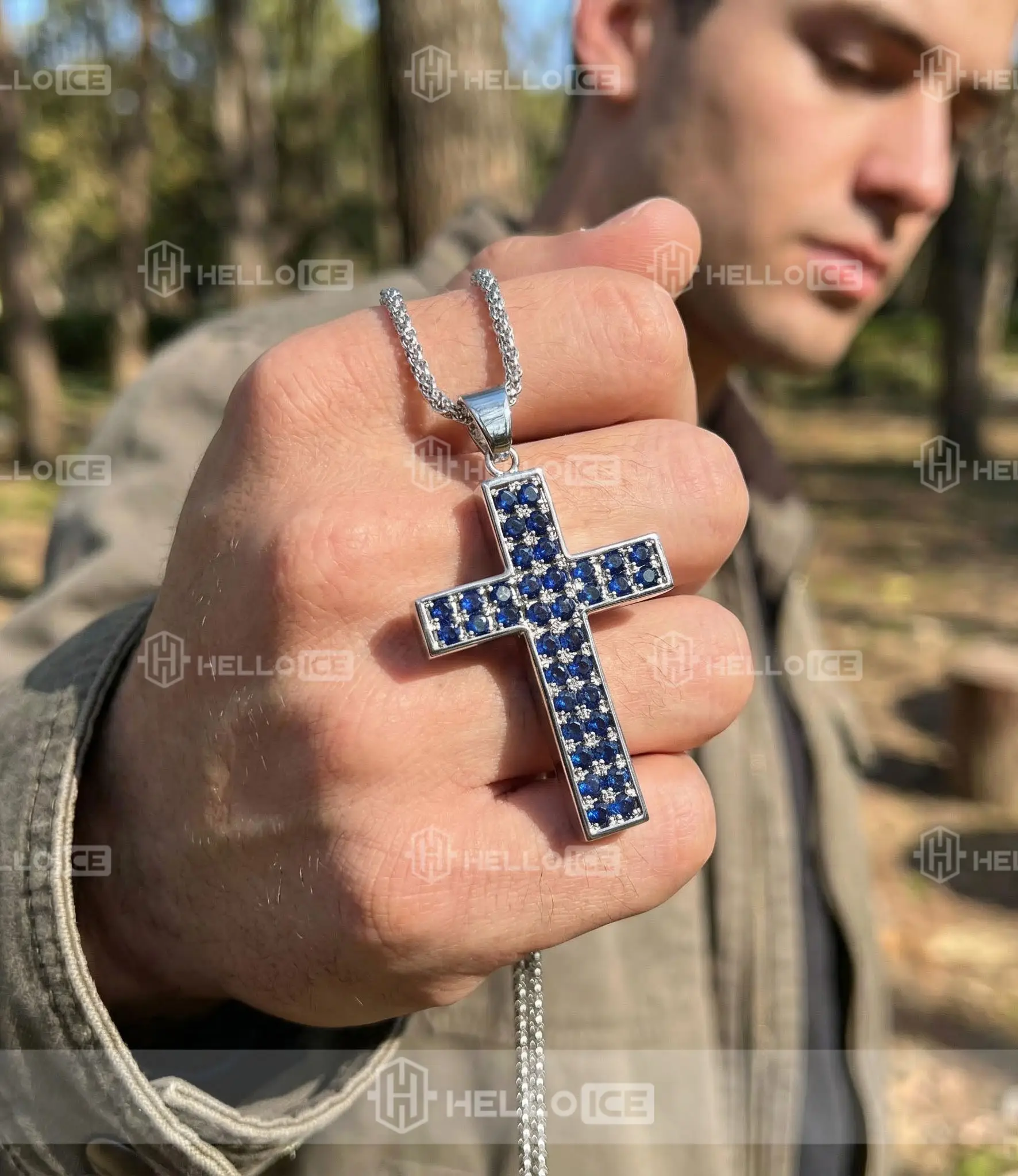 Helloice Review Image