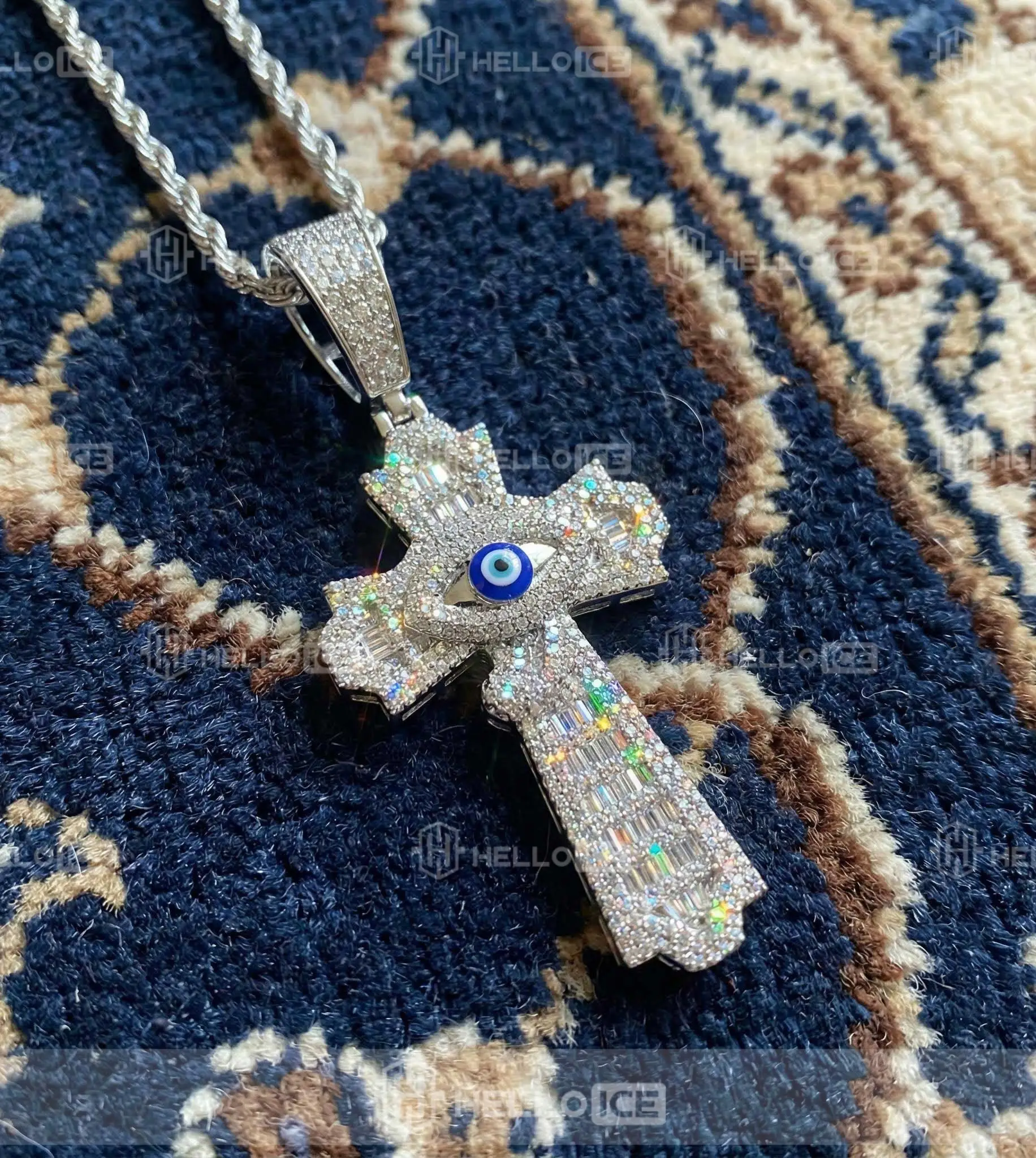 Helloice Review Image