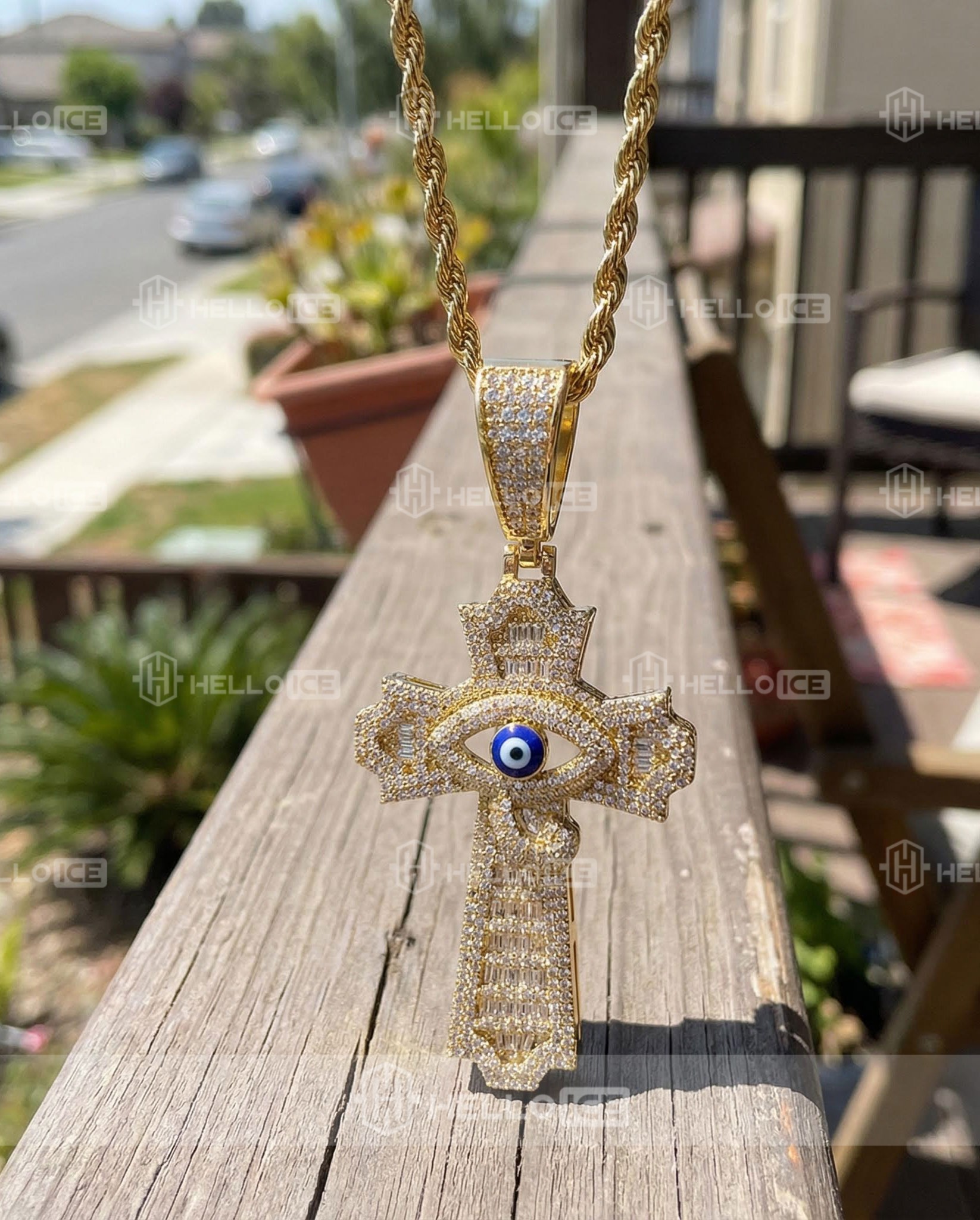 Helloice Review Image