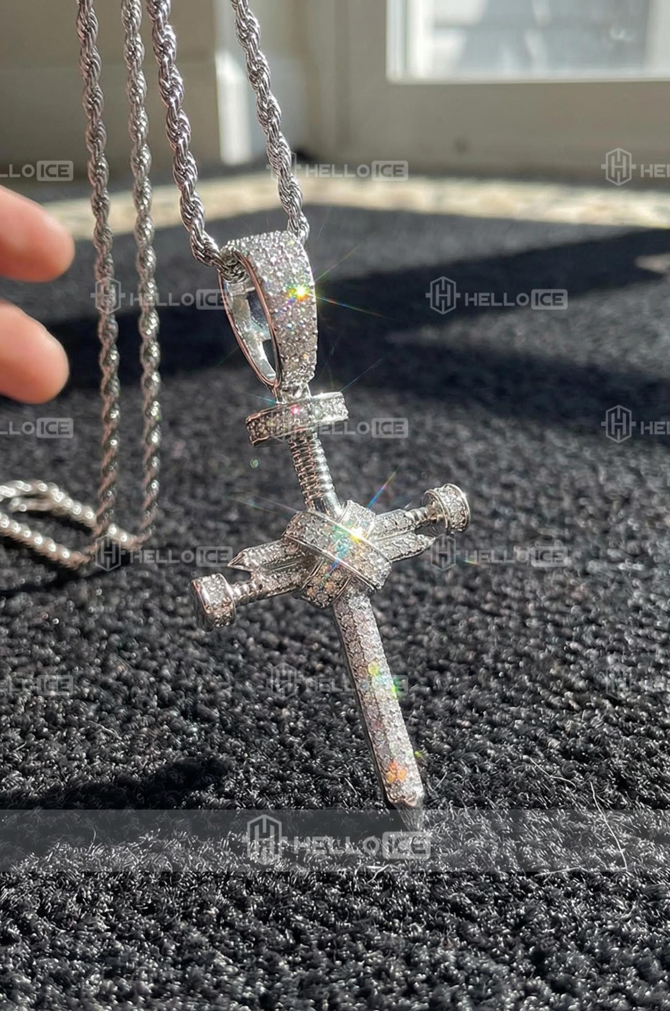 Helloice Review Image