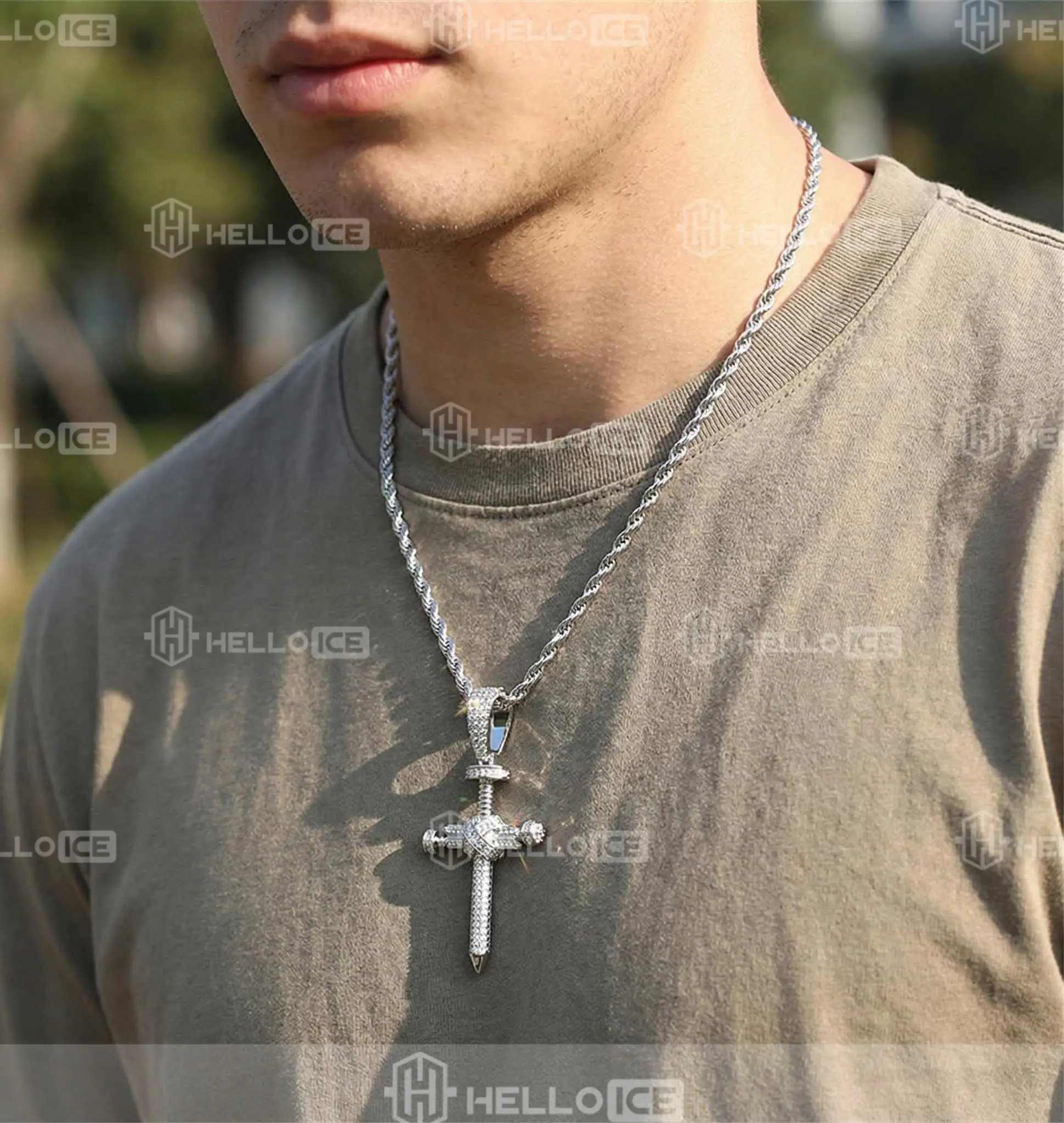 Helloice Review Image