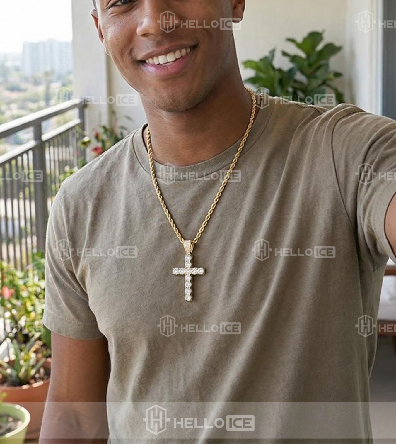 Helloice Review Image