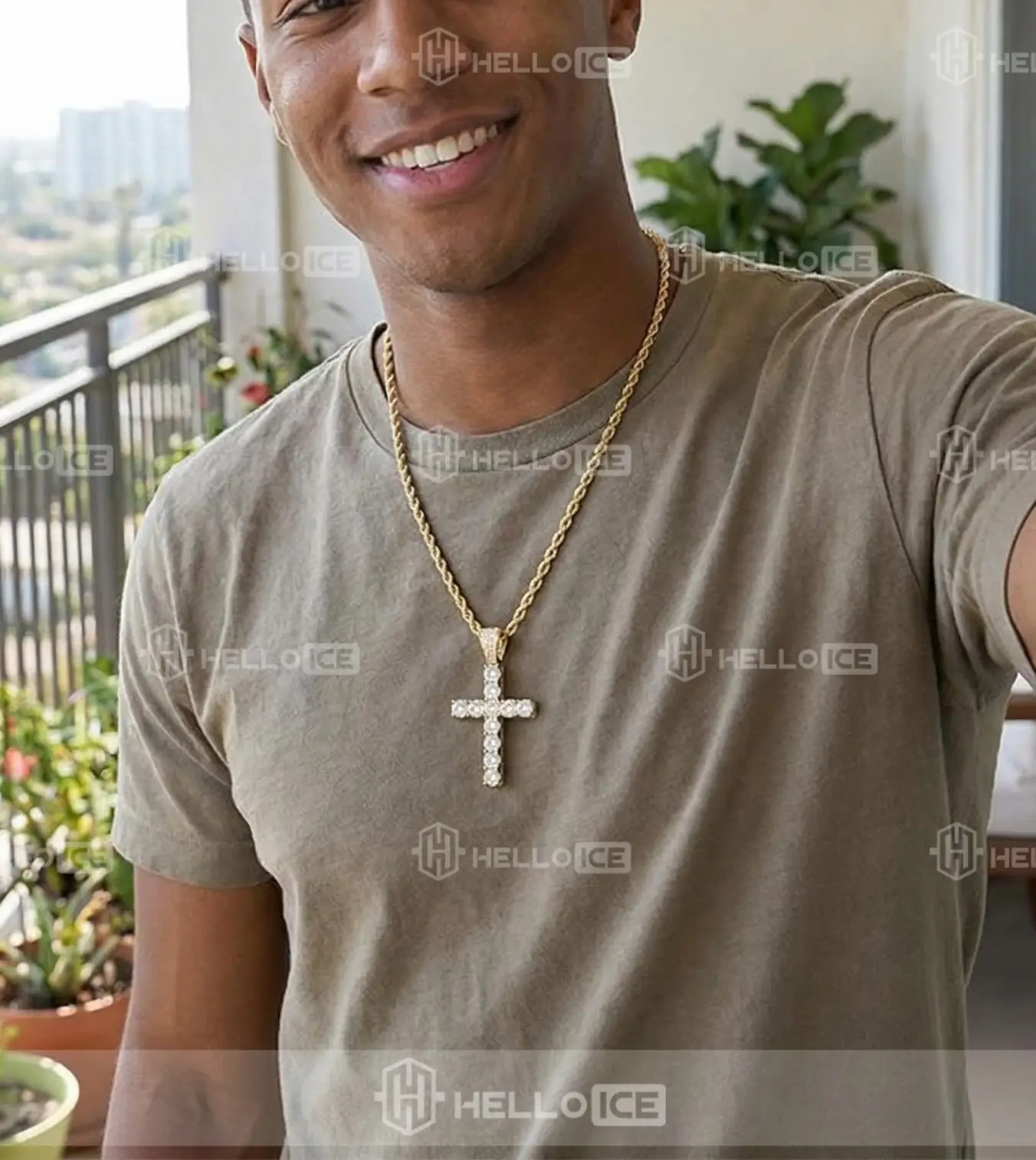 Helloice Review Image