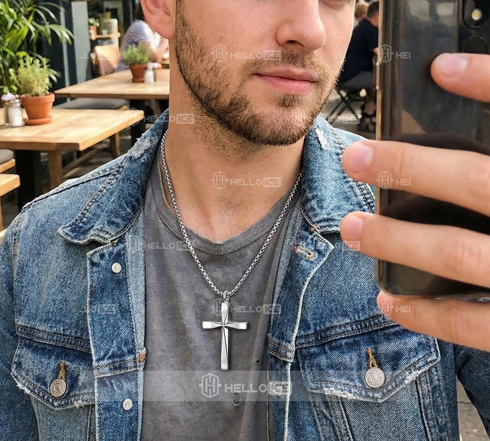 Helloice Review Image