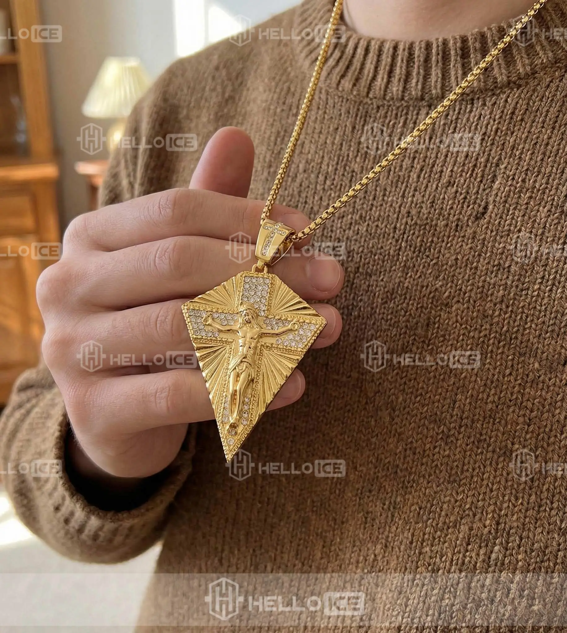 Helloice Review Image