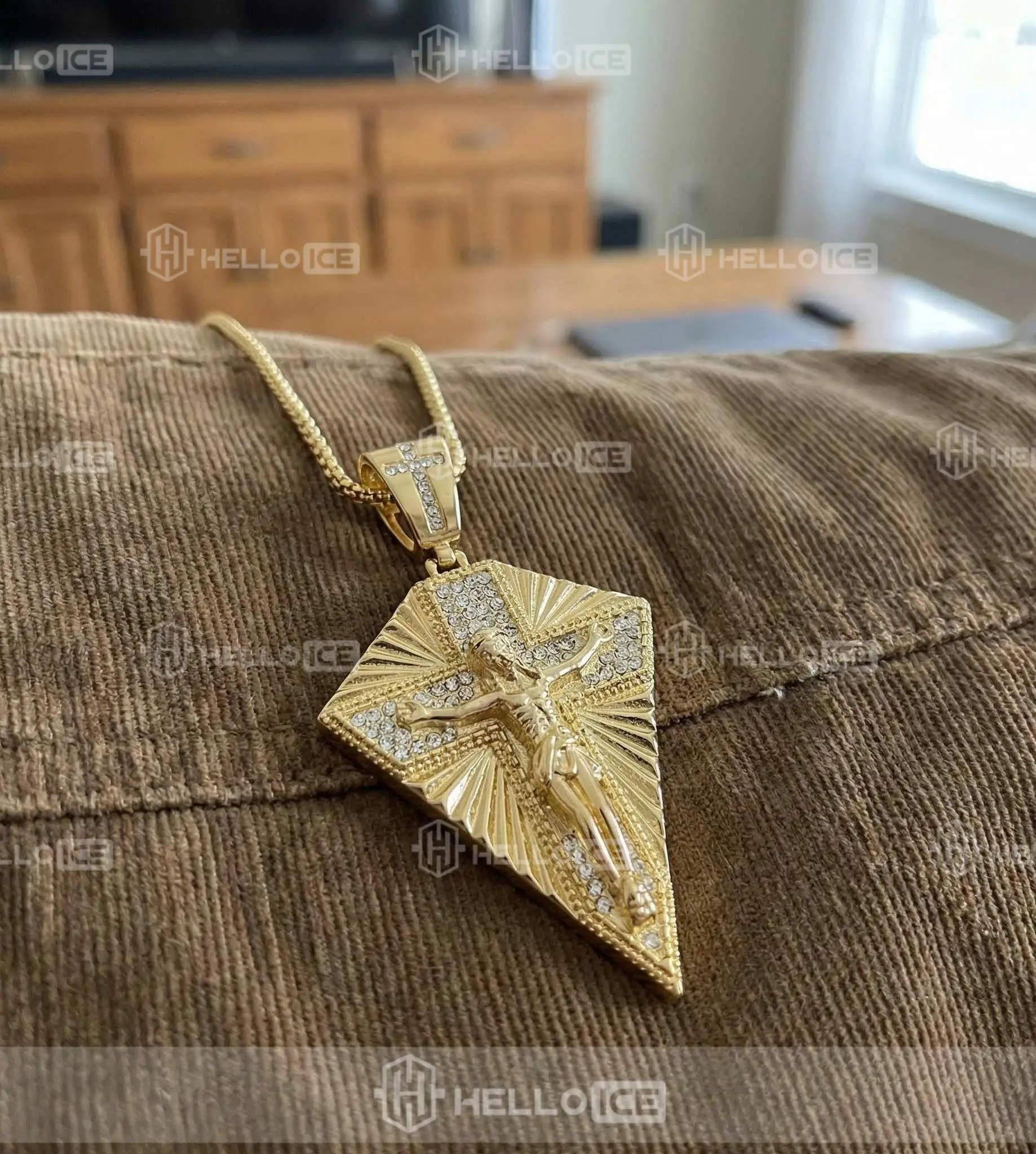 Helloice Review Image