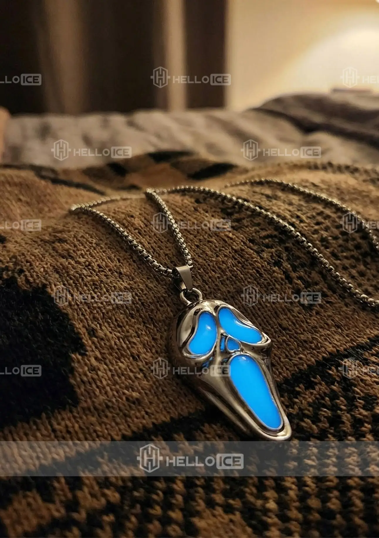 Helloice Review Image