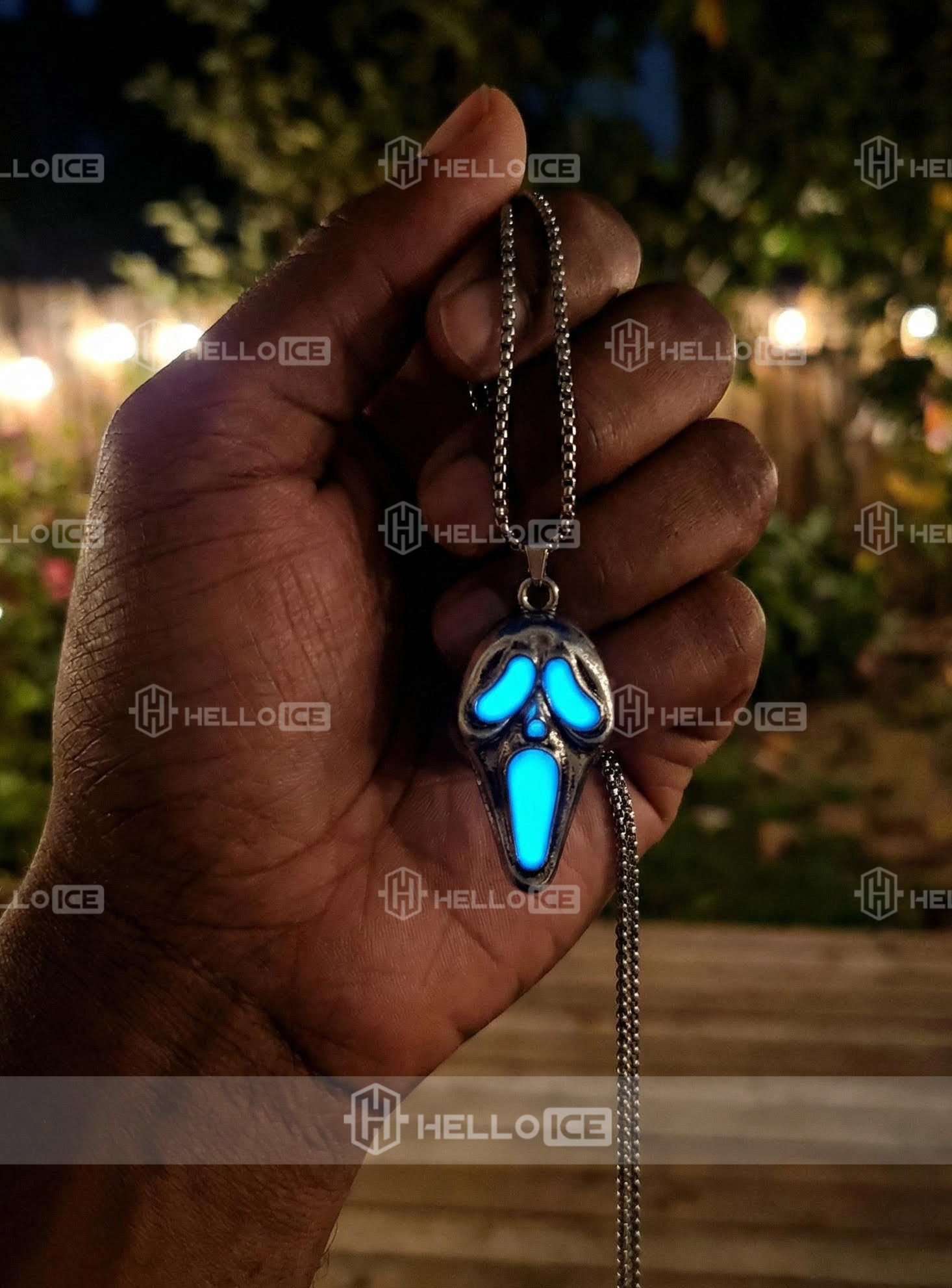 Helloice Review Image