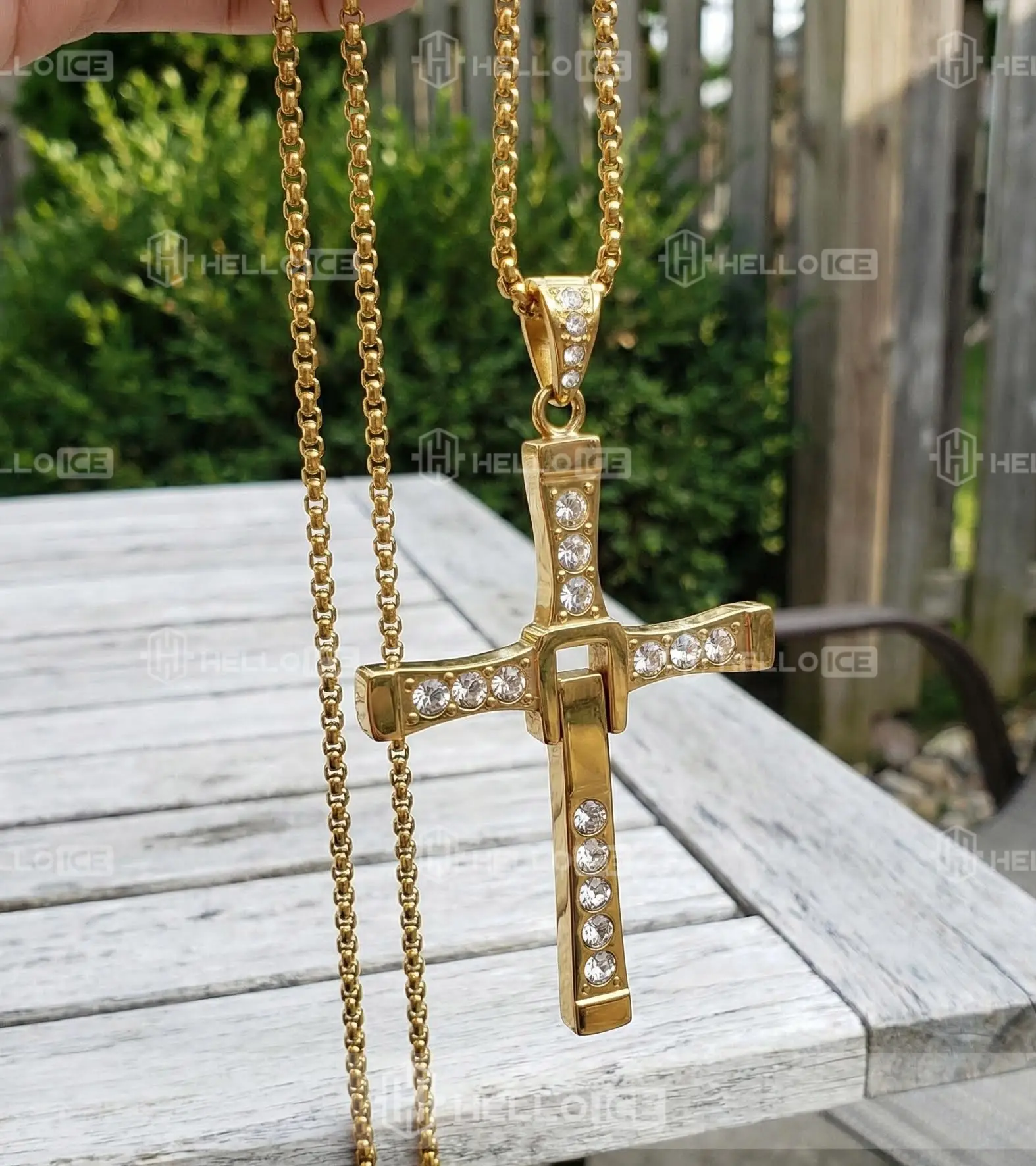 Helloice Review Image