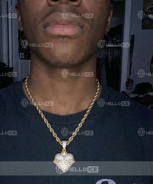 Helloice Review Image