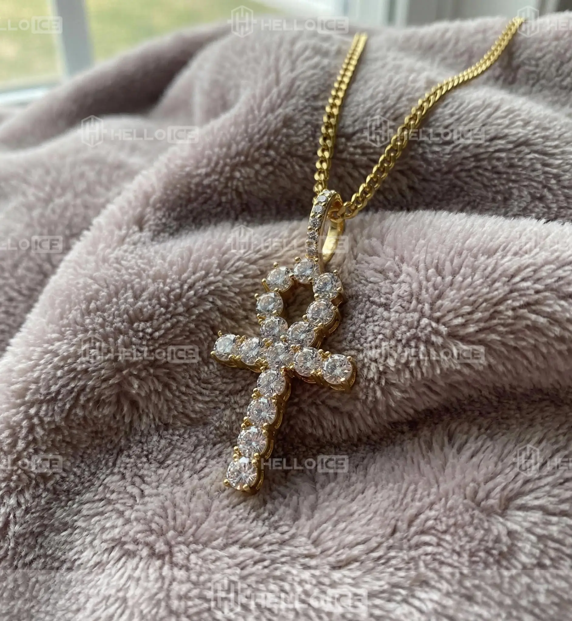 Helloice Review Image