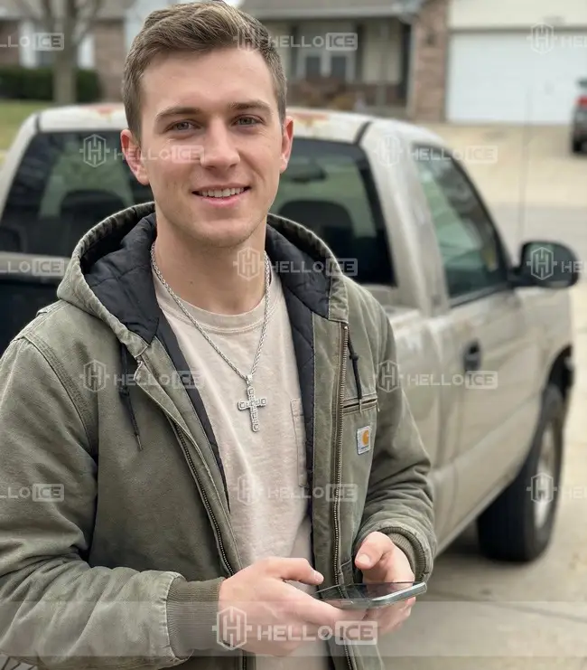 Helloice Review Image