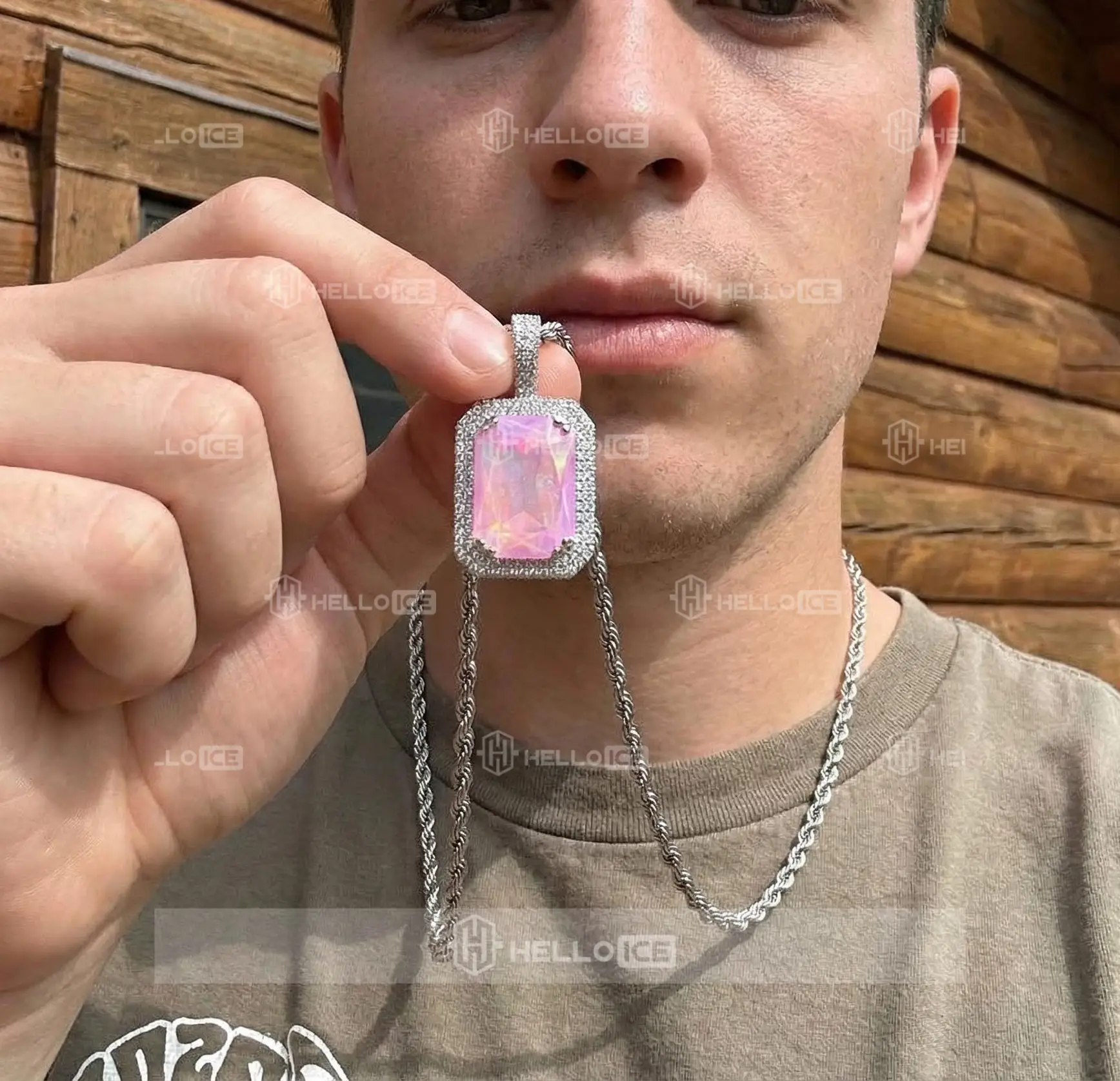 Helloice Review Image