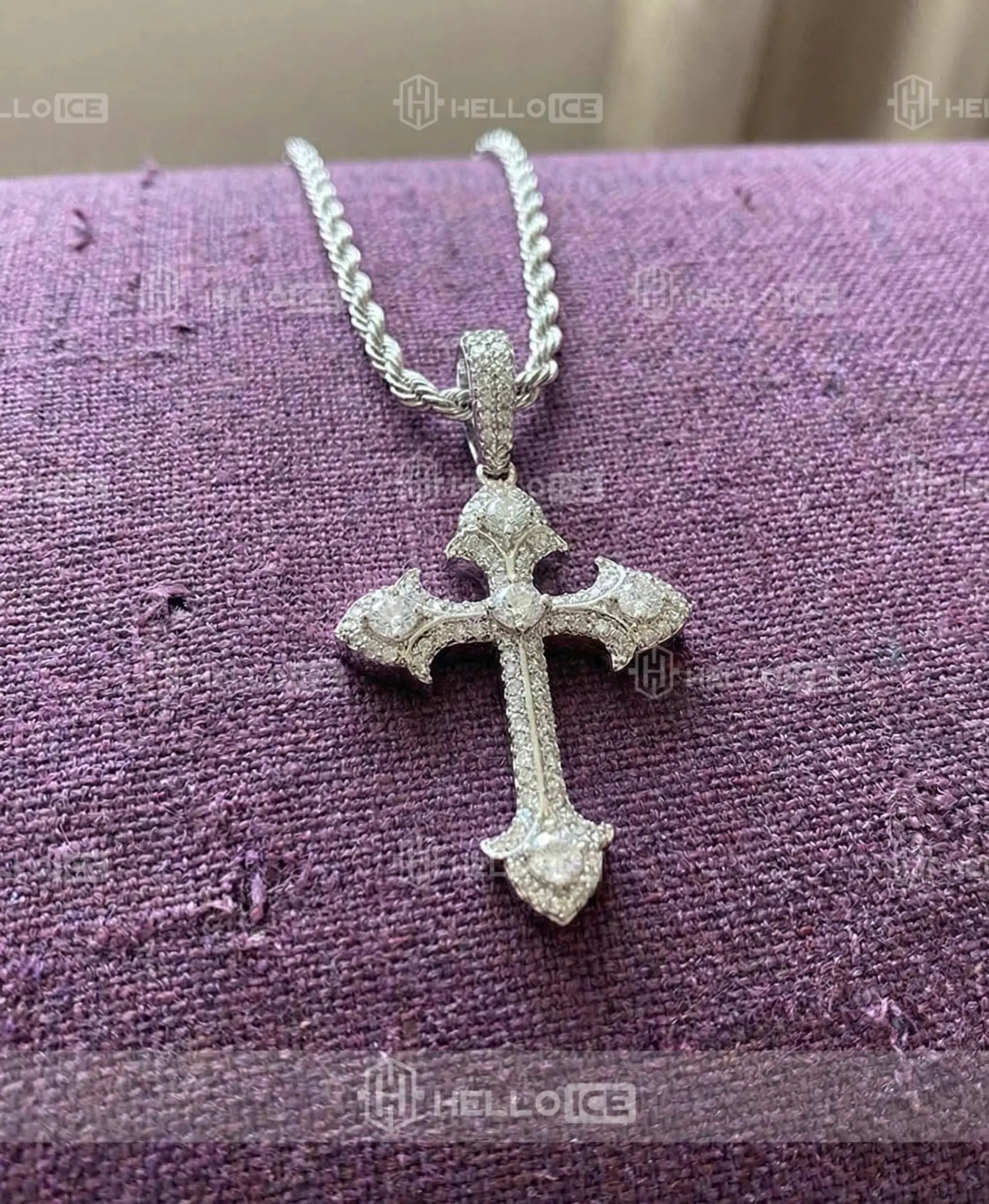 Helloice Review Image