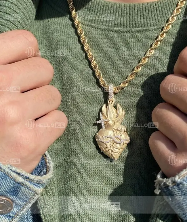 Helloice Review Image