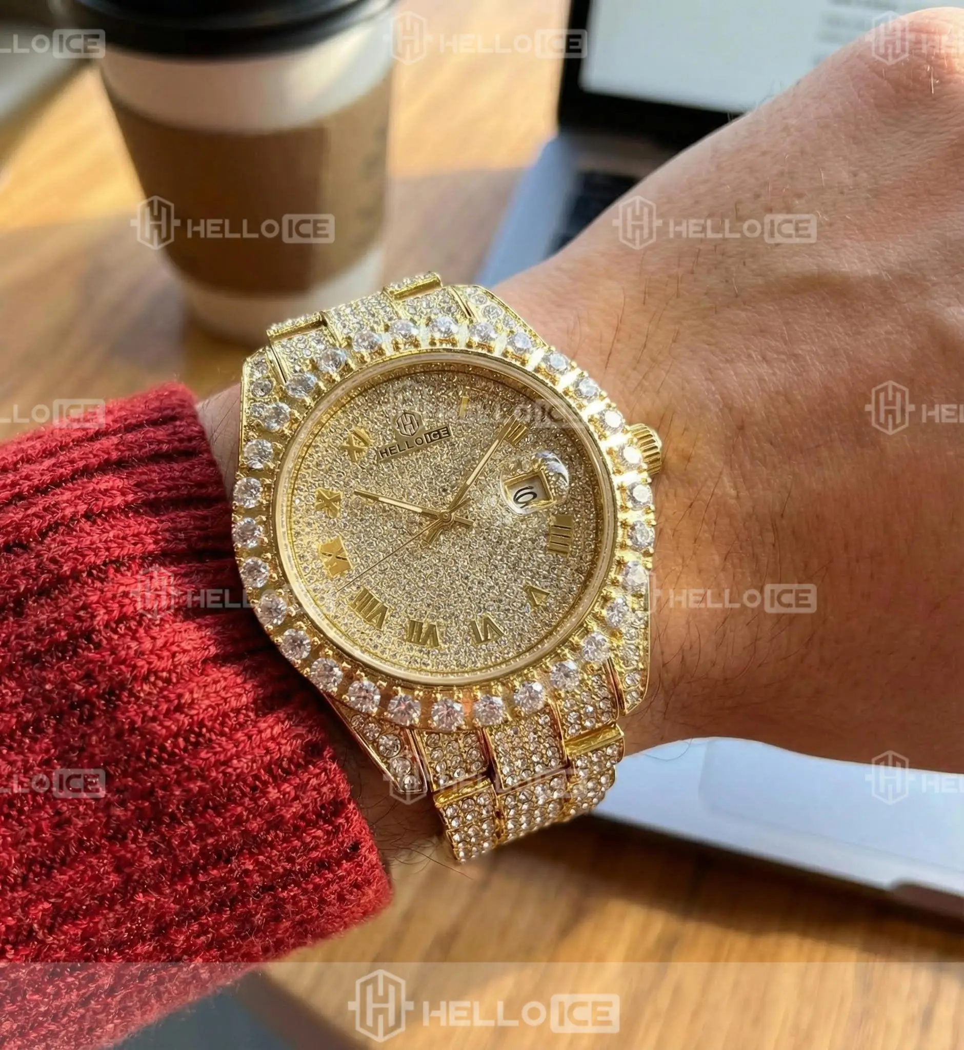 Helloice Review Image