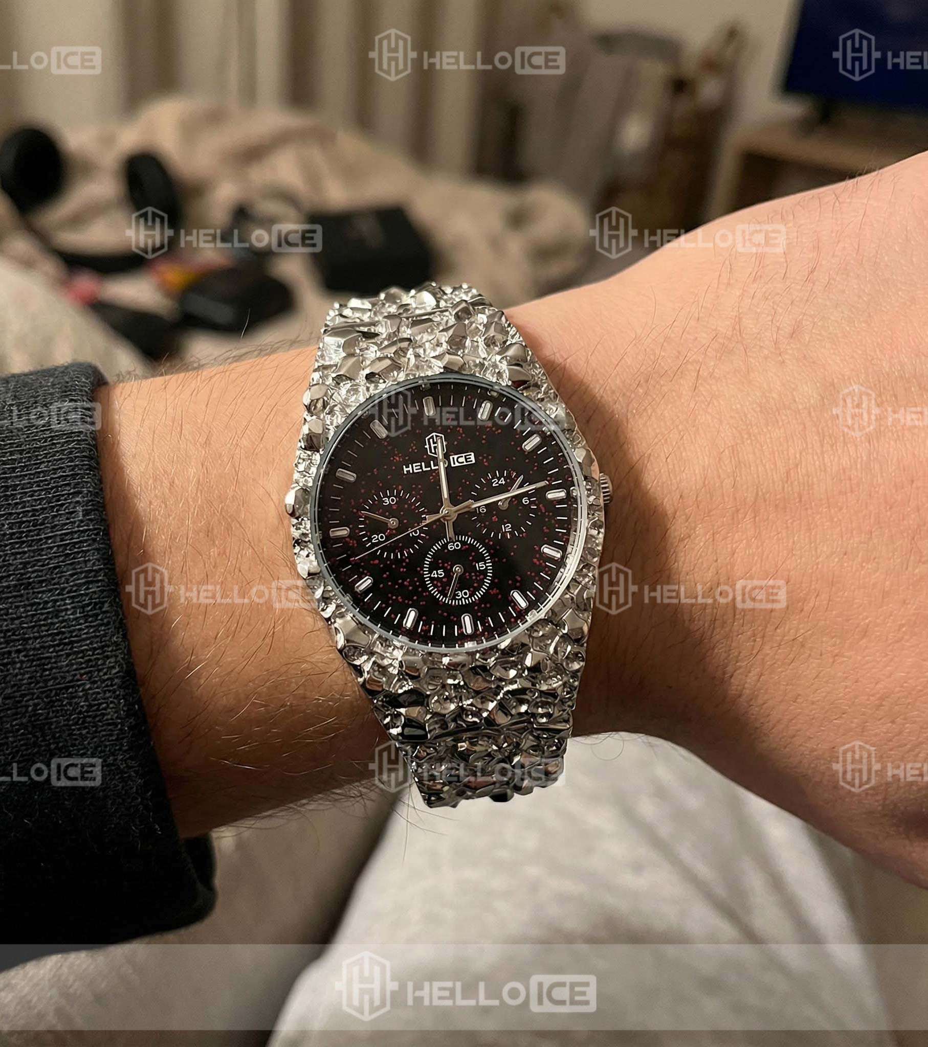 Helloice Review Image