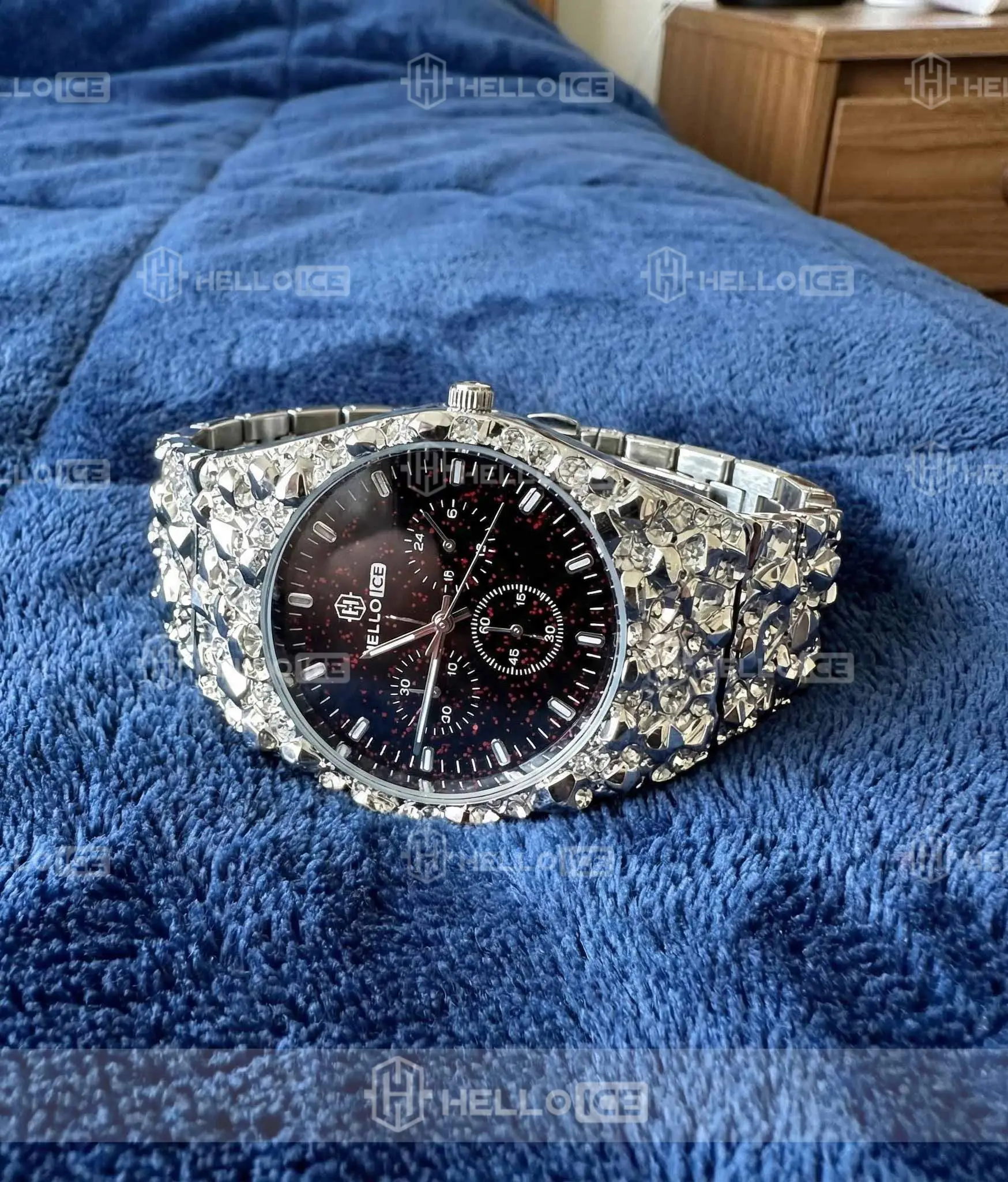 Helloice Review Image