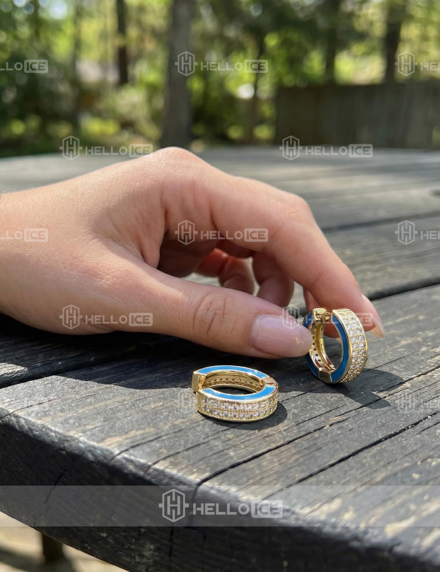 Helloice Review Image