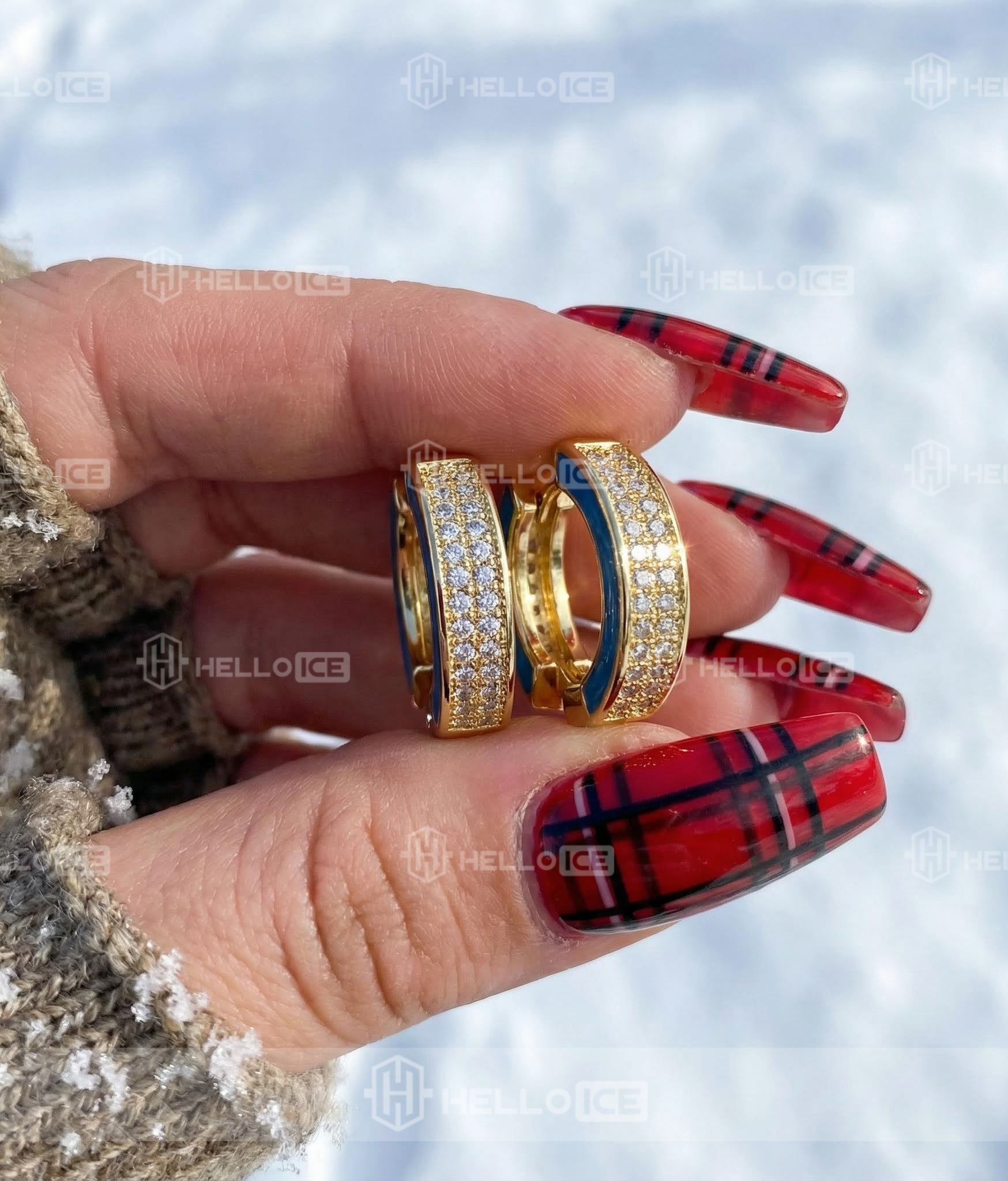 Helloice Review Image