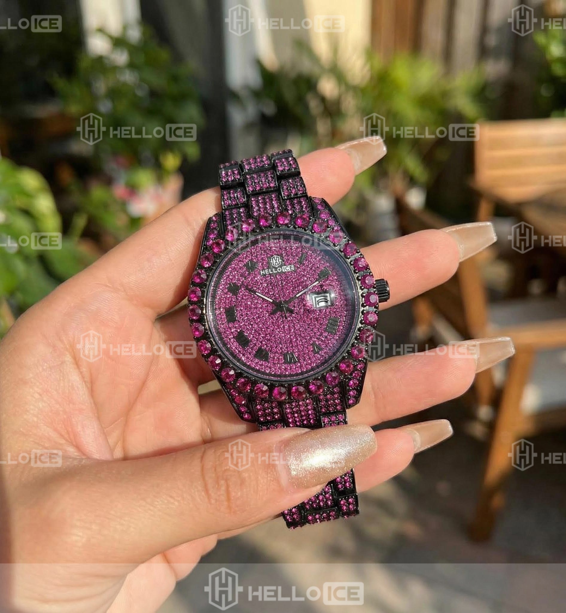 Helloice Review Image