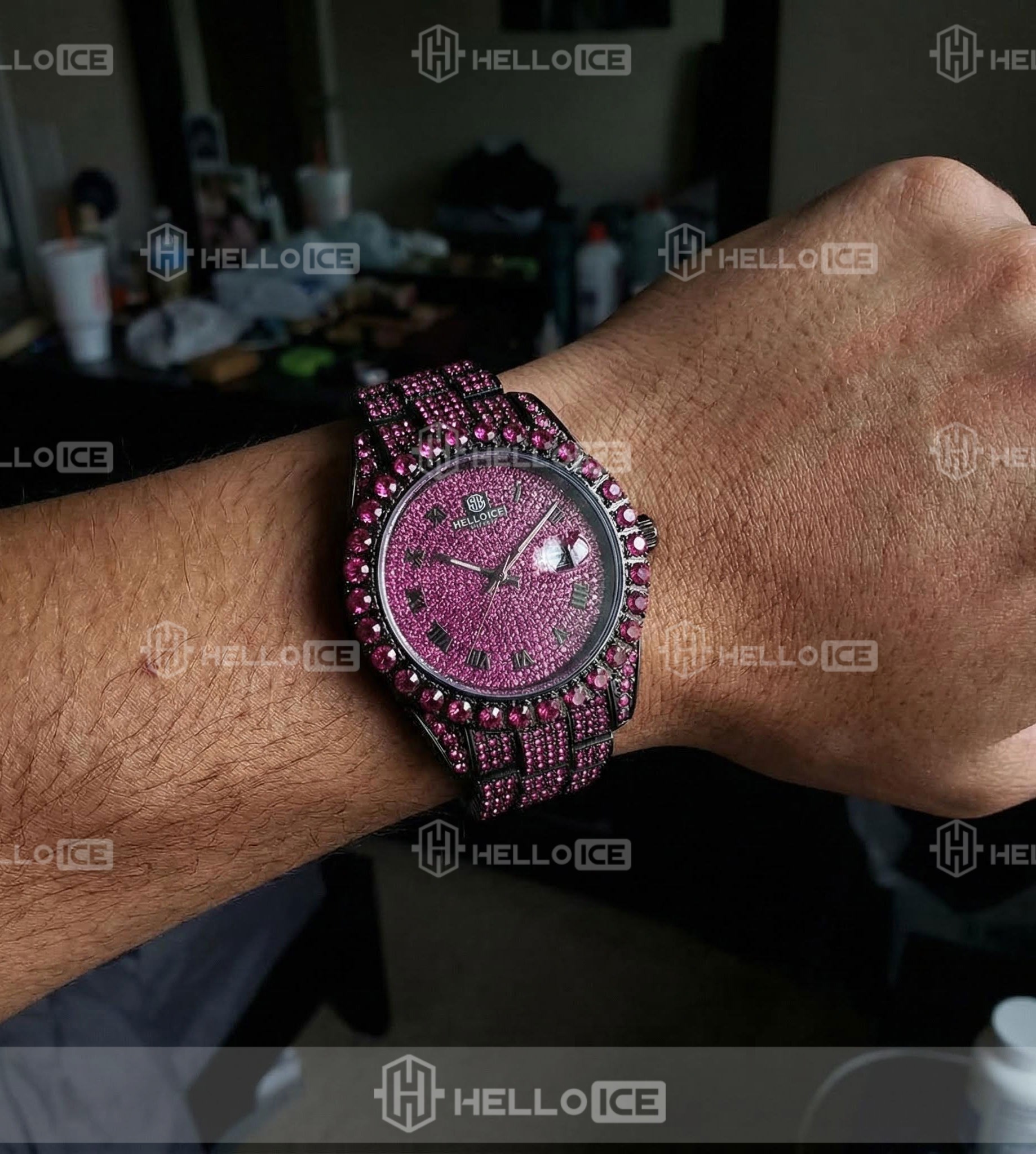 Helloice Review Image