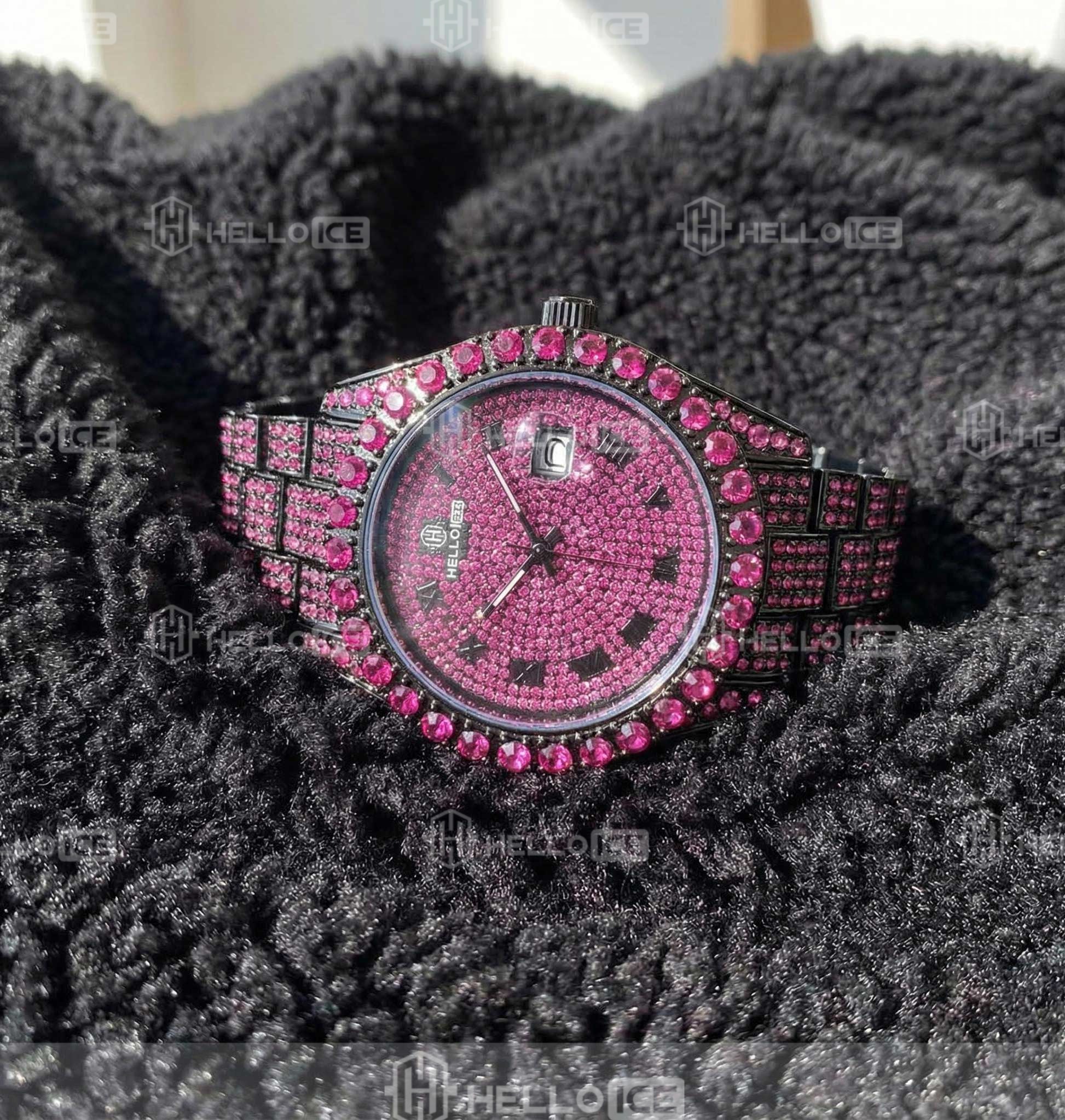 Helloice Review Image