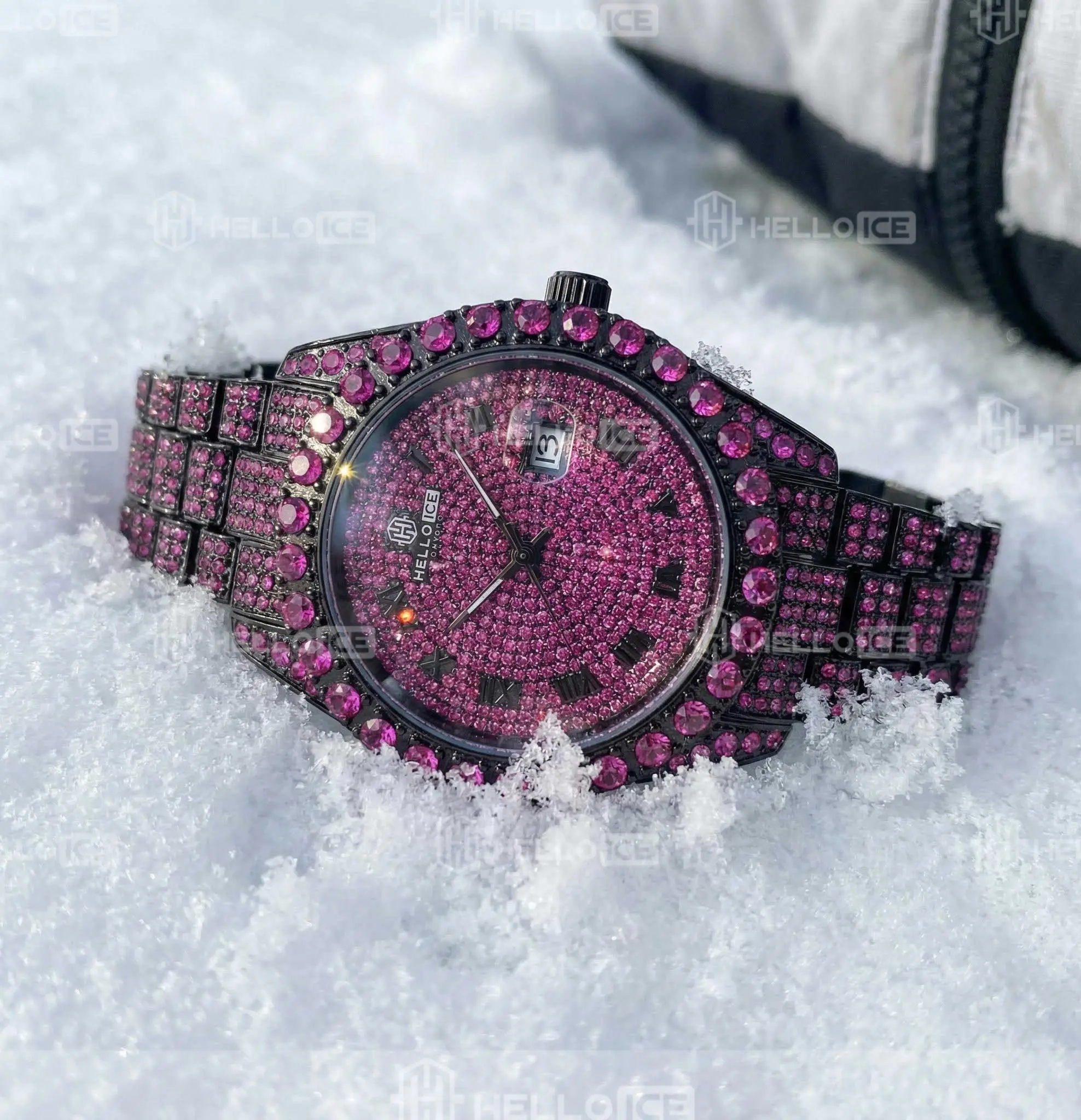 Helloice Review Image