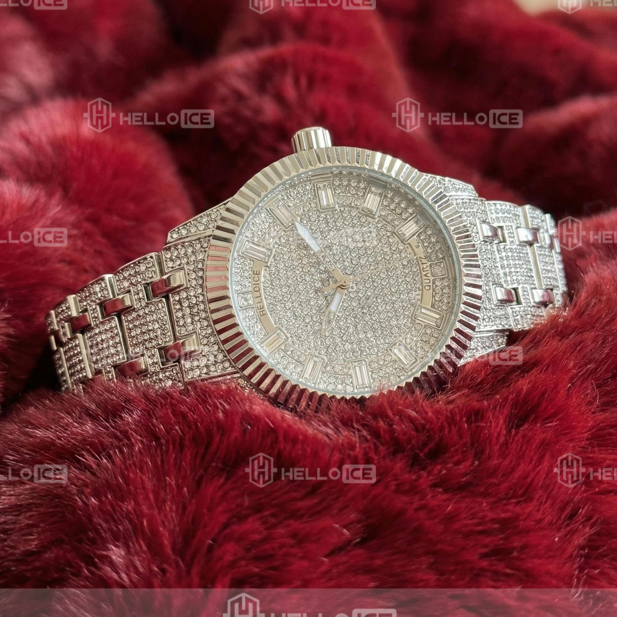 Helloice Review Image